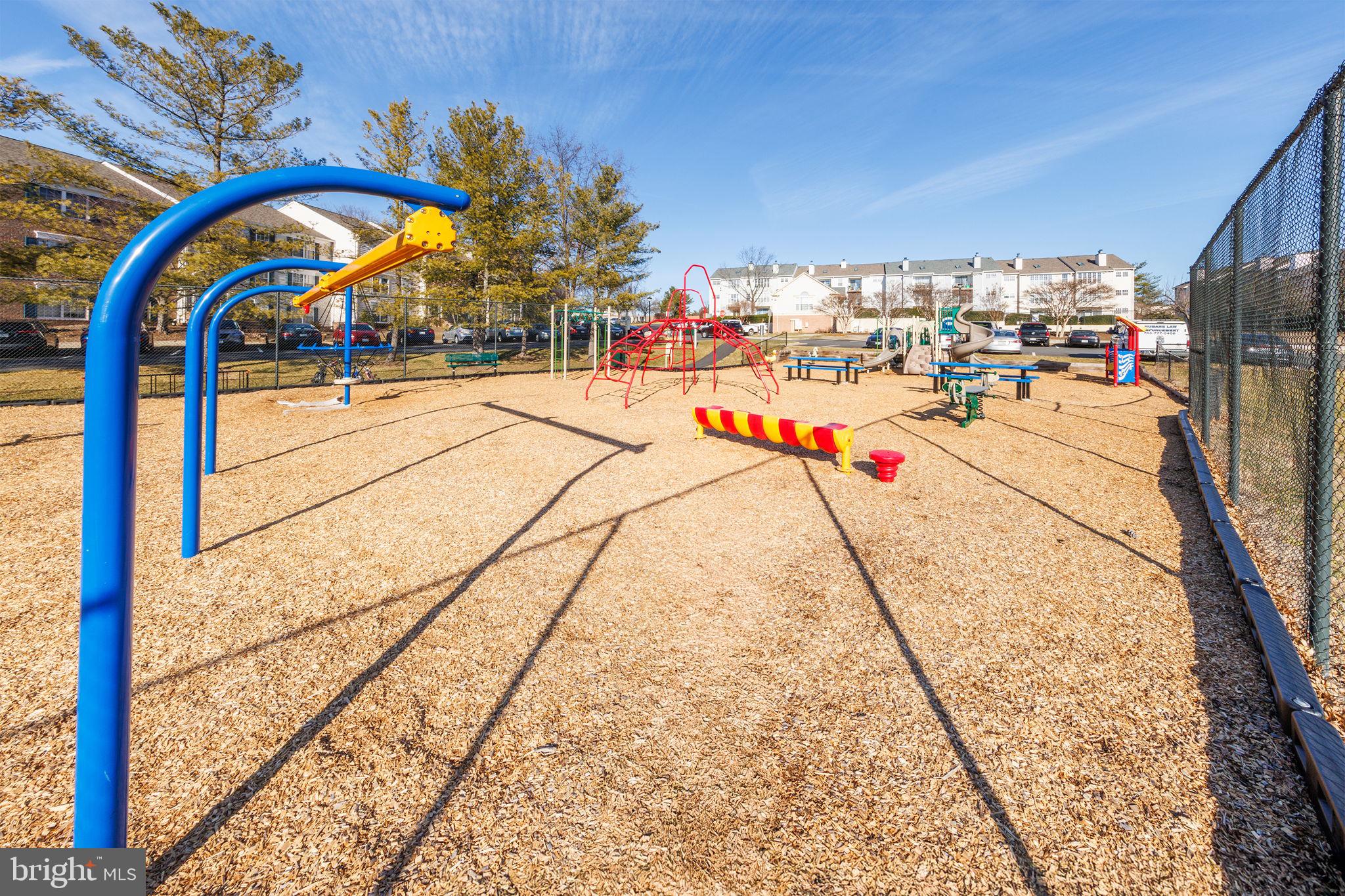 FOX CHAPEL AT TUDOR KNOLLS - Residential
