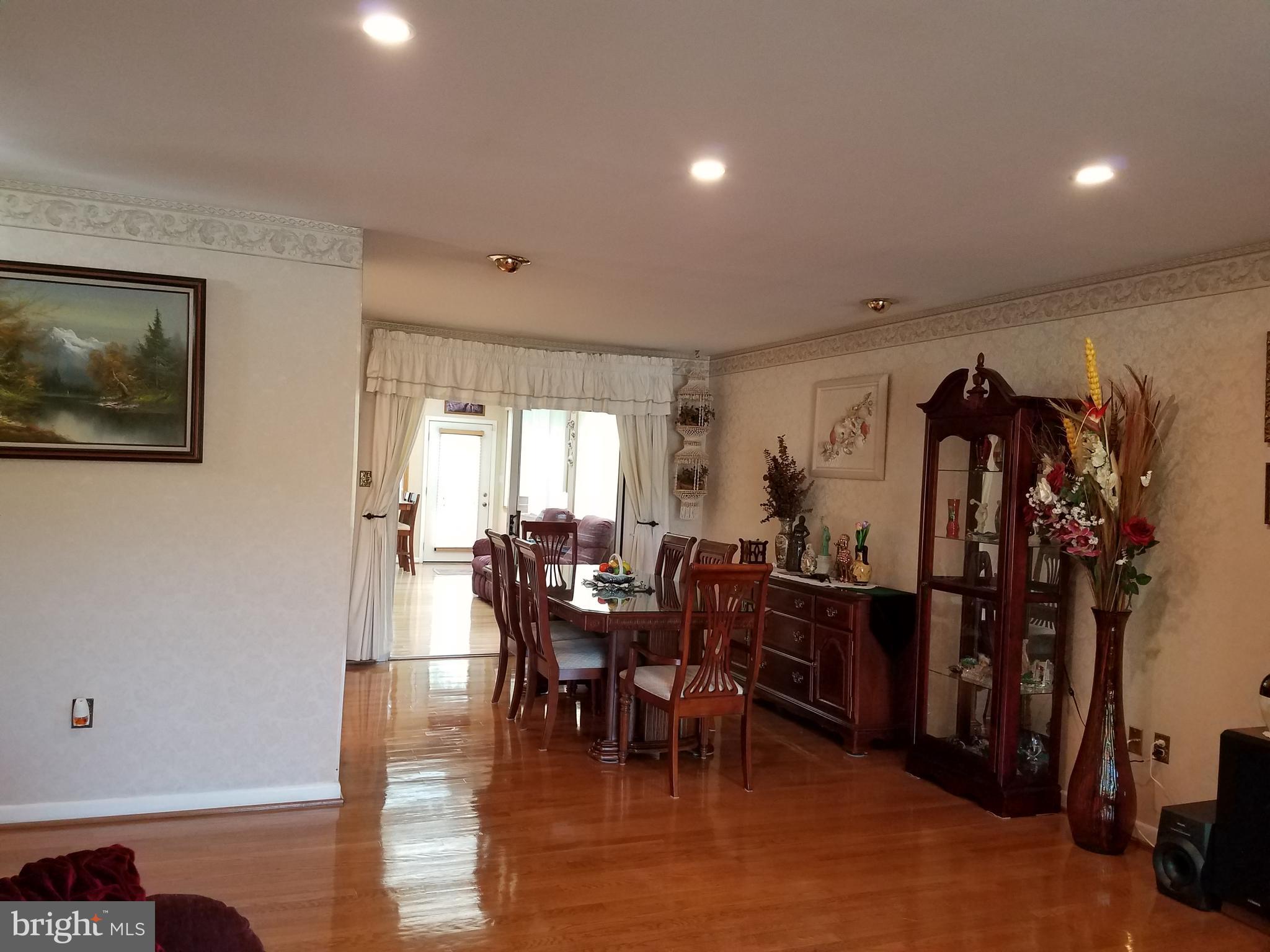 BEL PRE WOODS - Residential