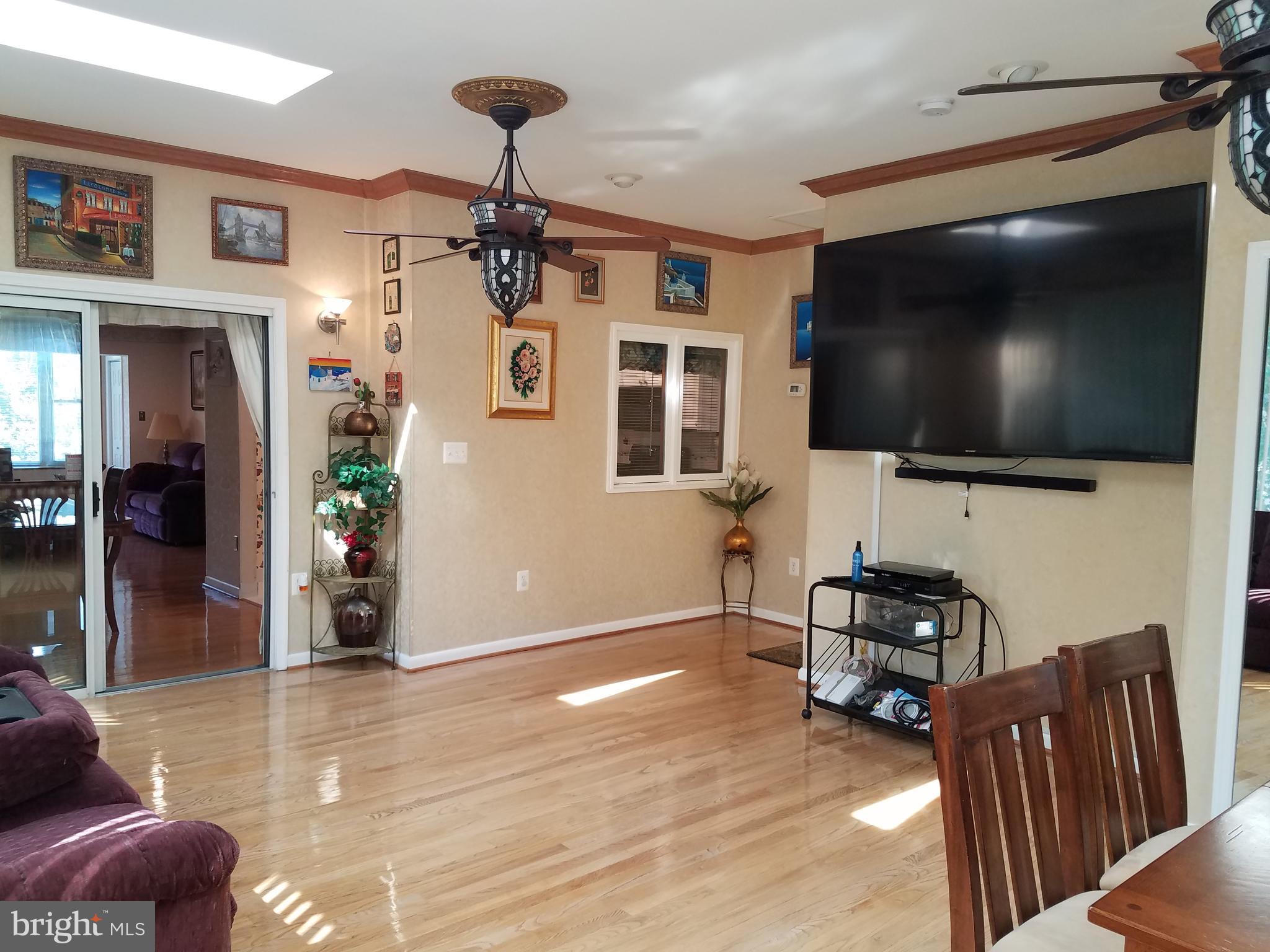 BEL PRE WOODS - Residential