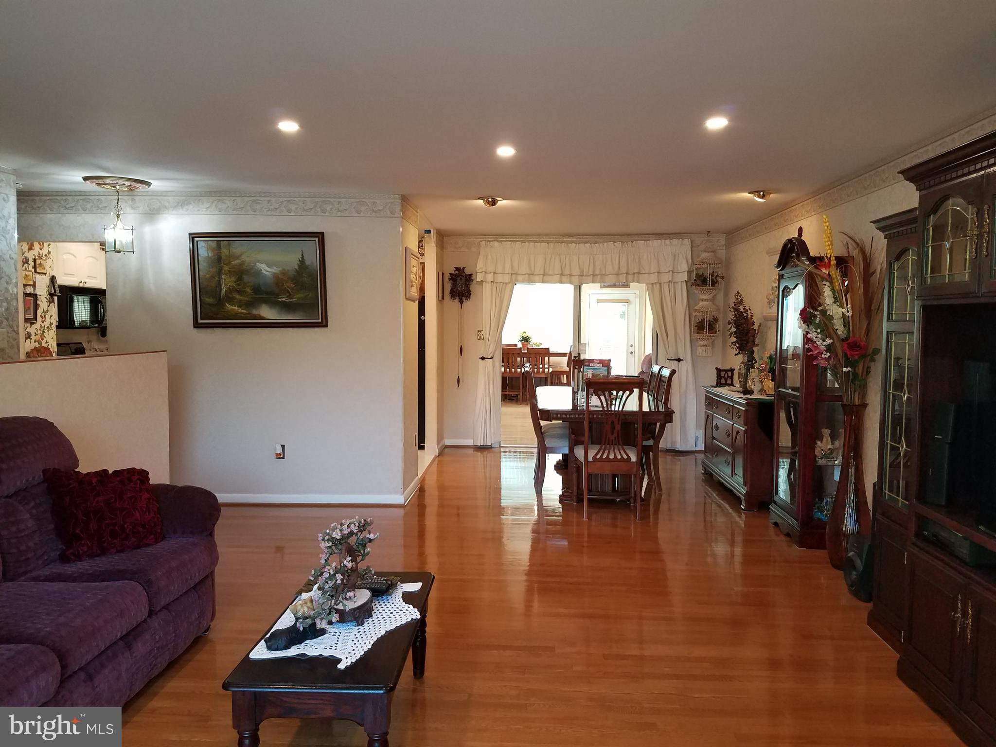 BEL PRE WOODS - Residential