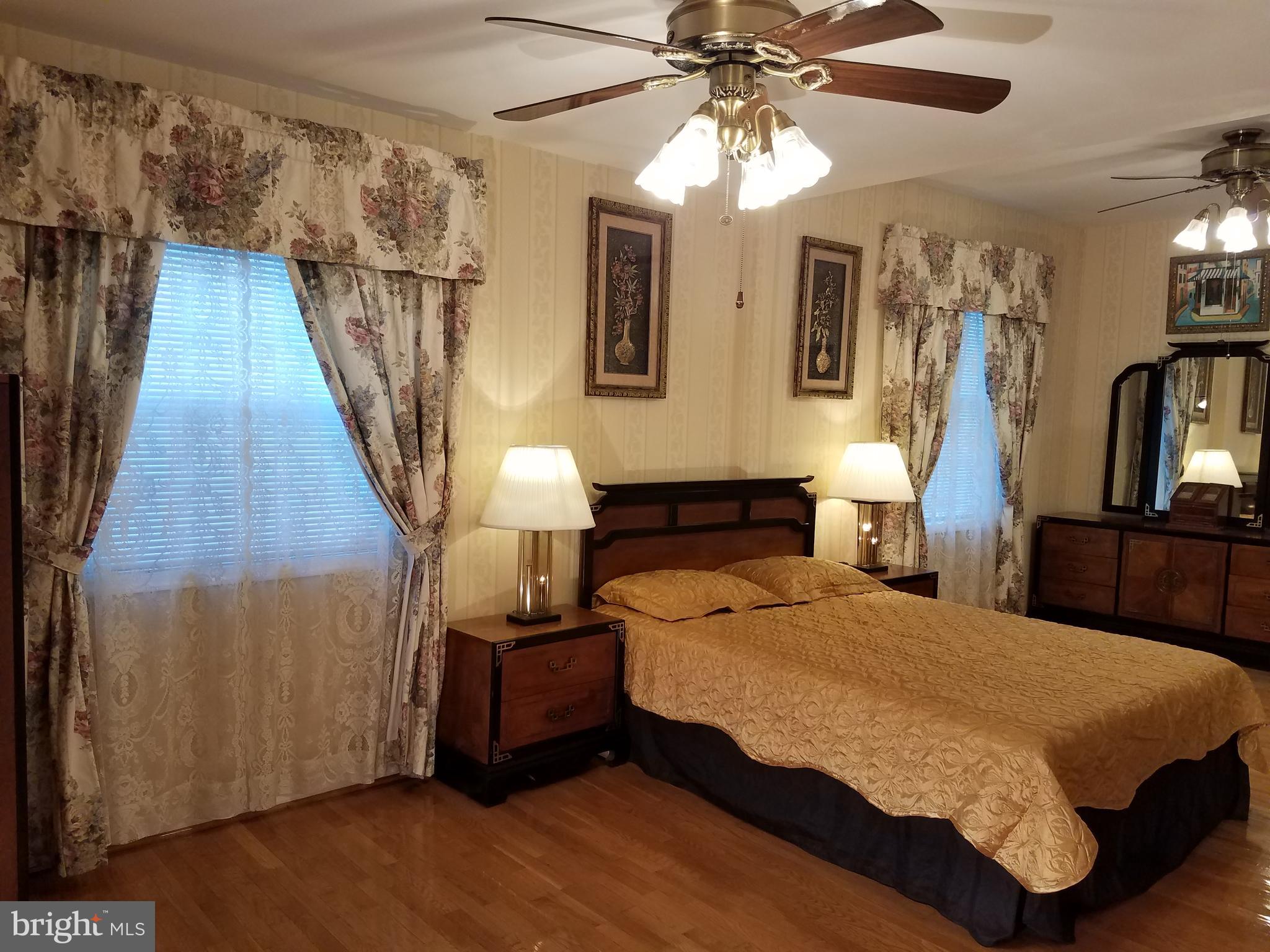 BEL PRE WOODS - Residential