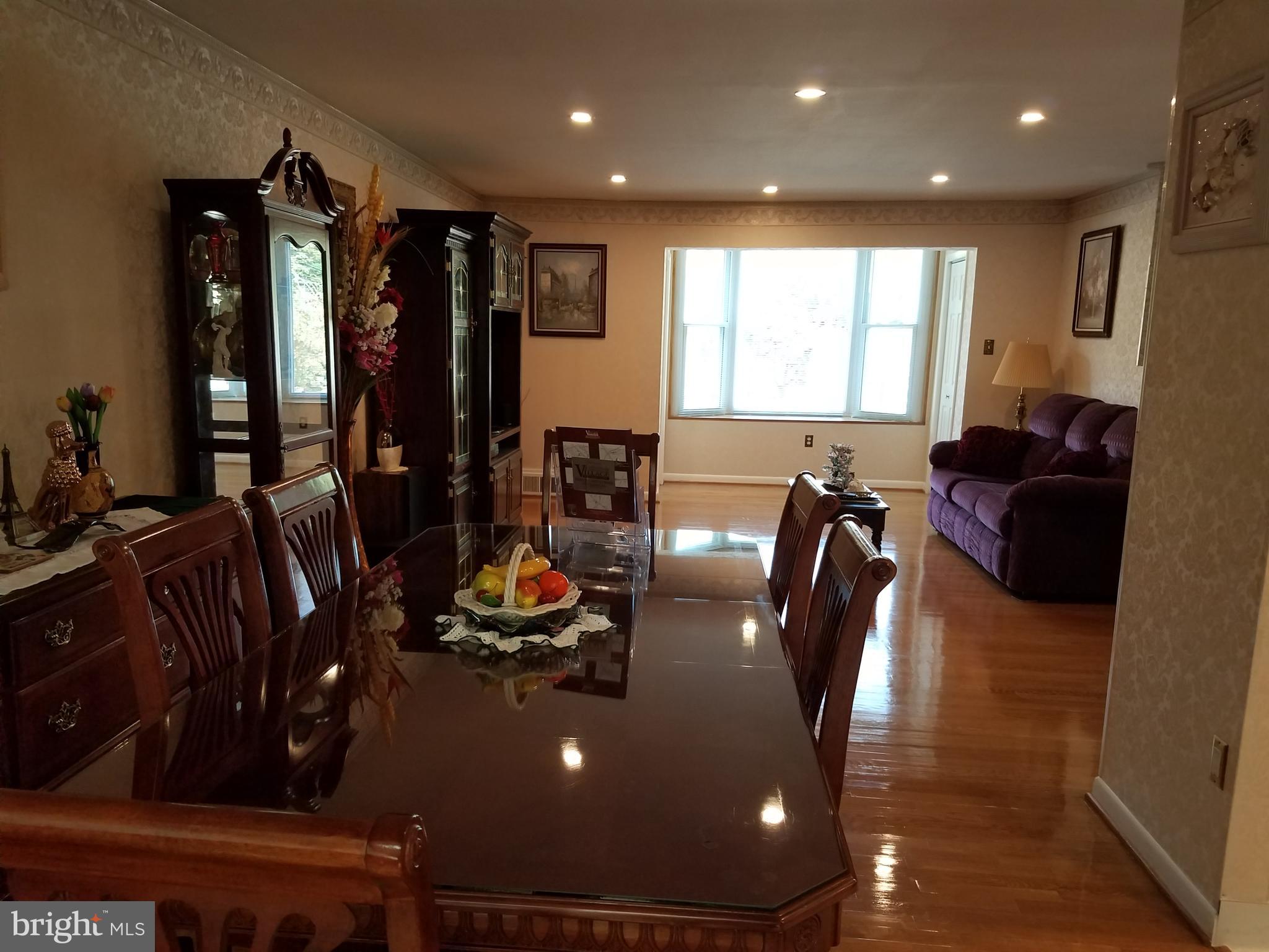 BEL PRE WOODS - Residential