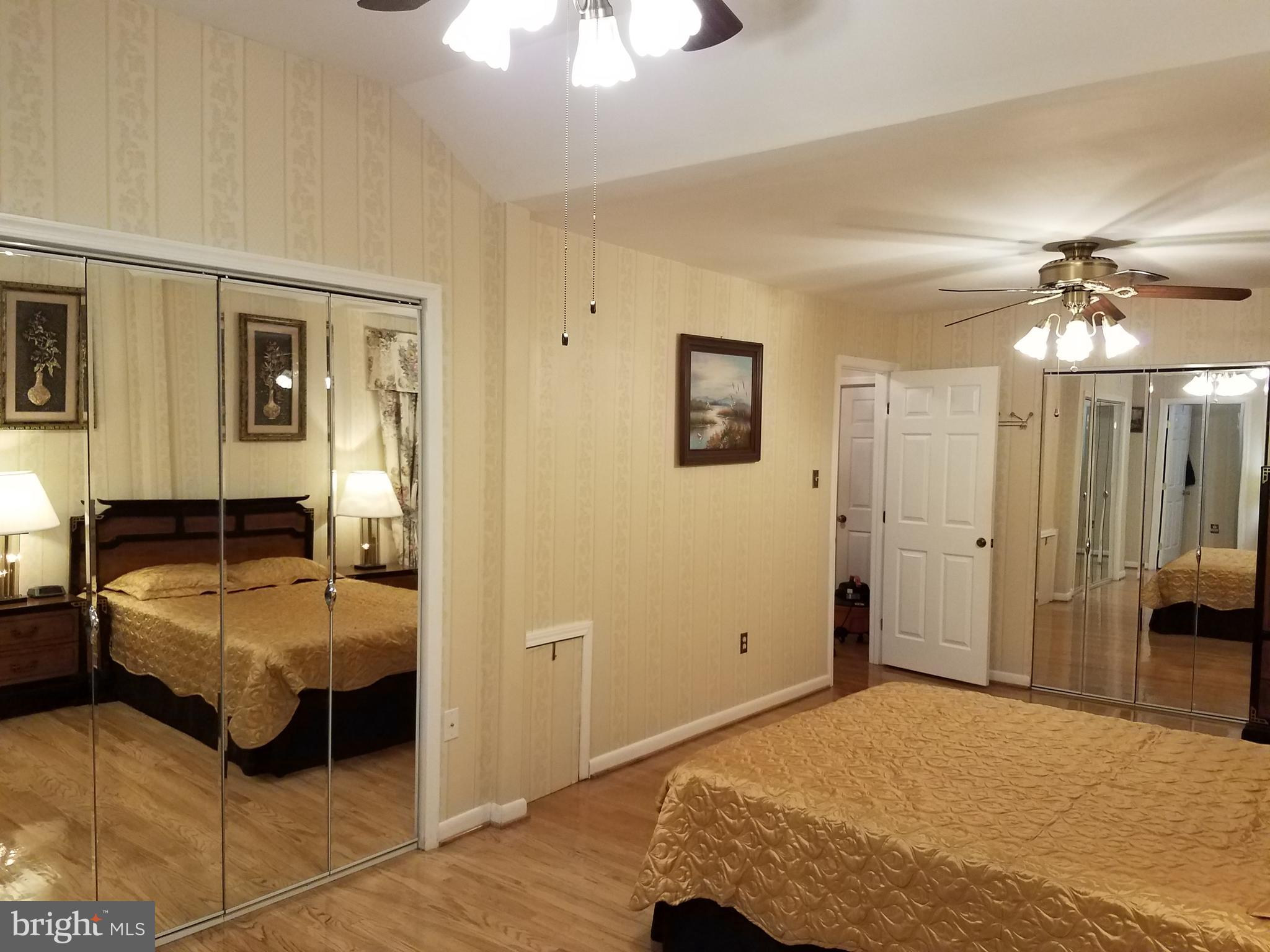 BEL PRE WOODS - Residential