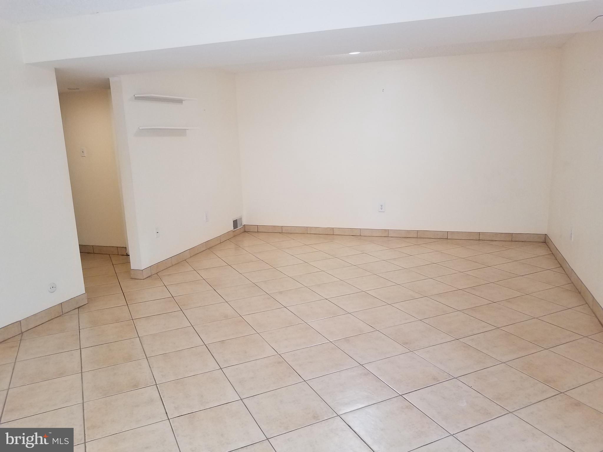 BEL PRE WOODS - Residential