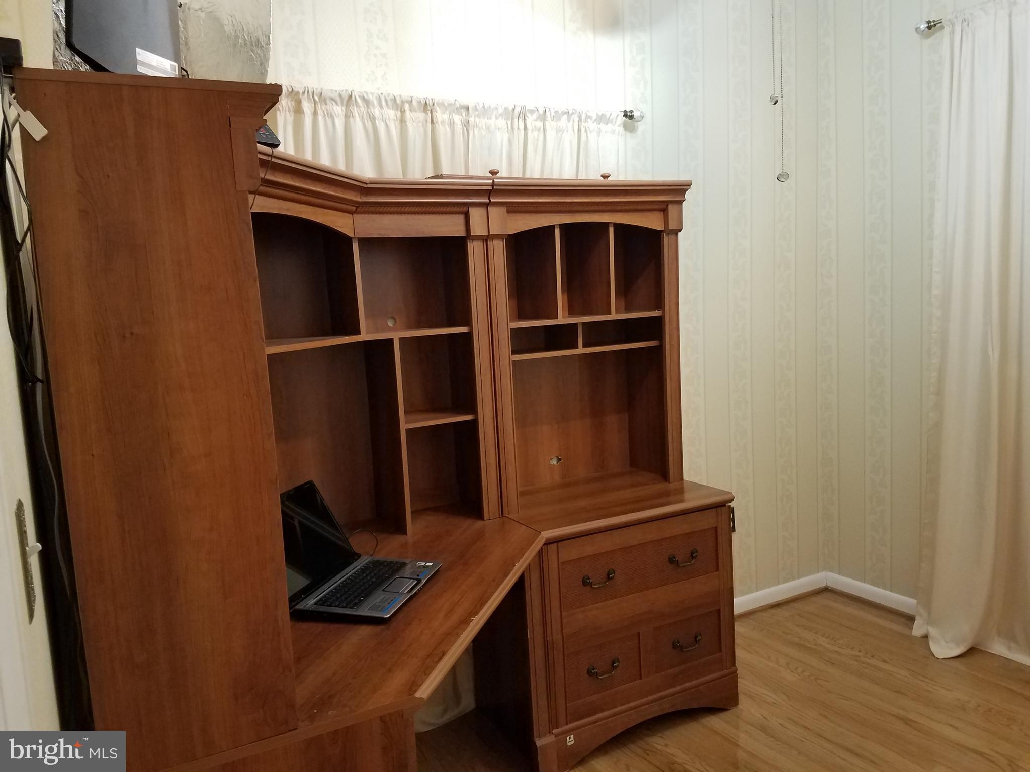 BEL PRE WOODS - Residential