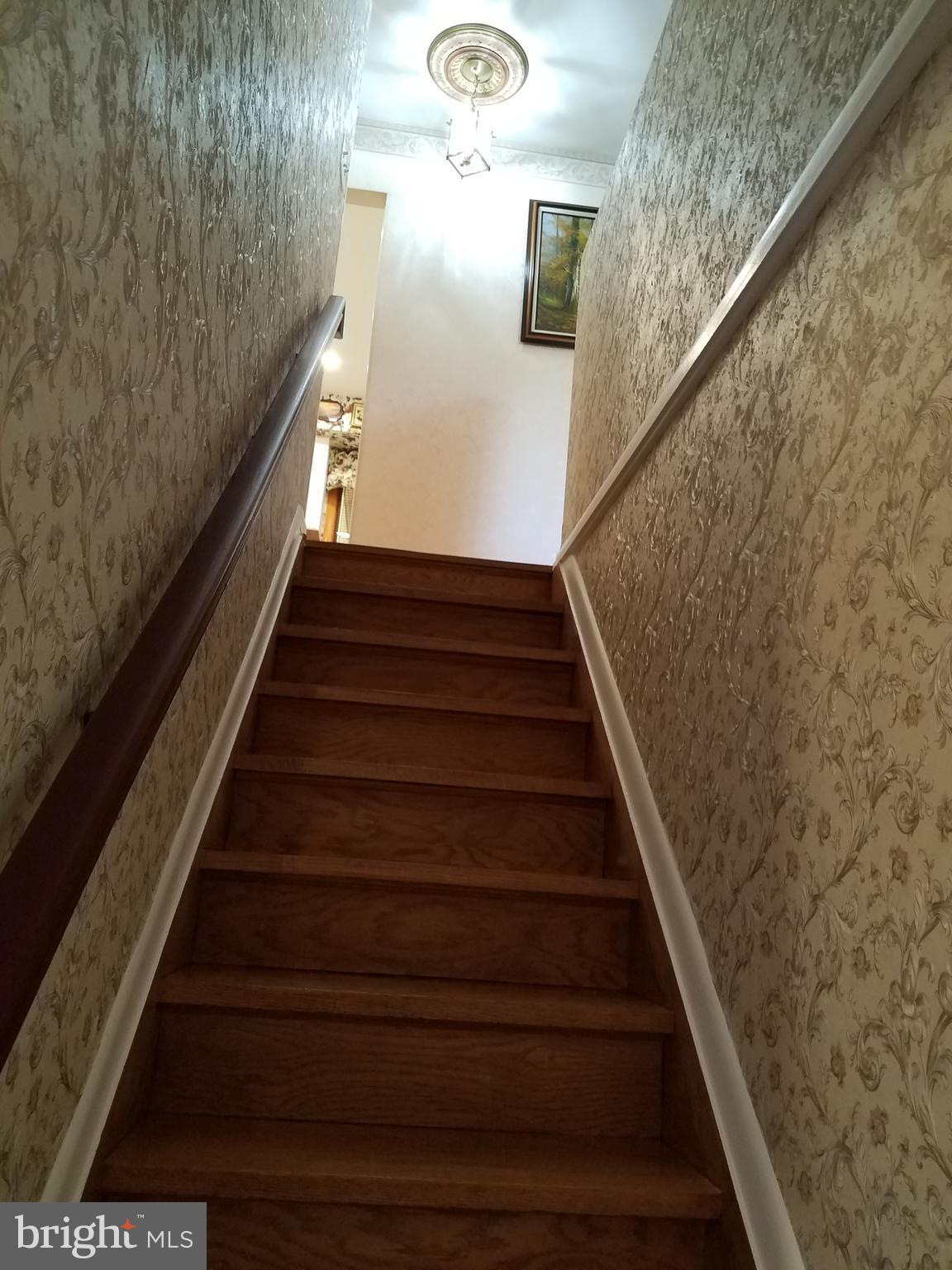 BEL PRE WOODS - Residential