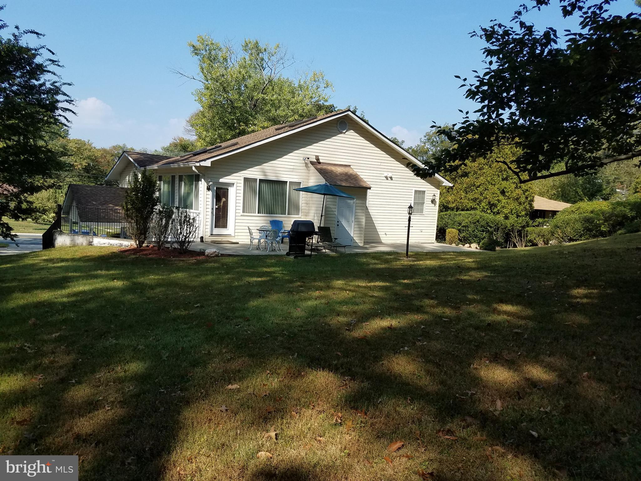 BEL PRE WOODS - Residential