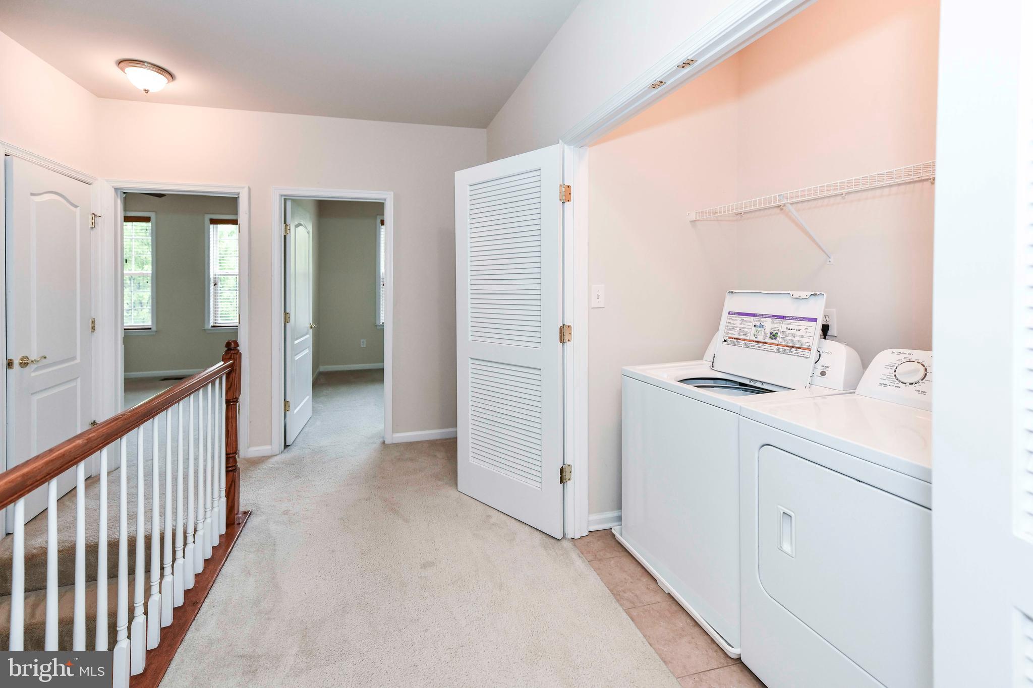 TOWNES CONDOMINIUMS - Residential Lease