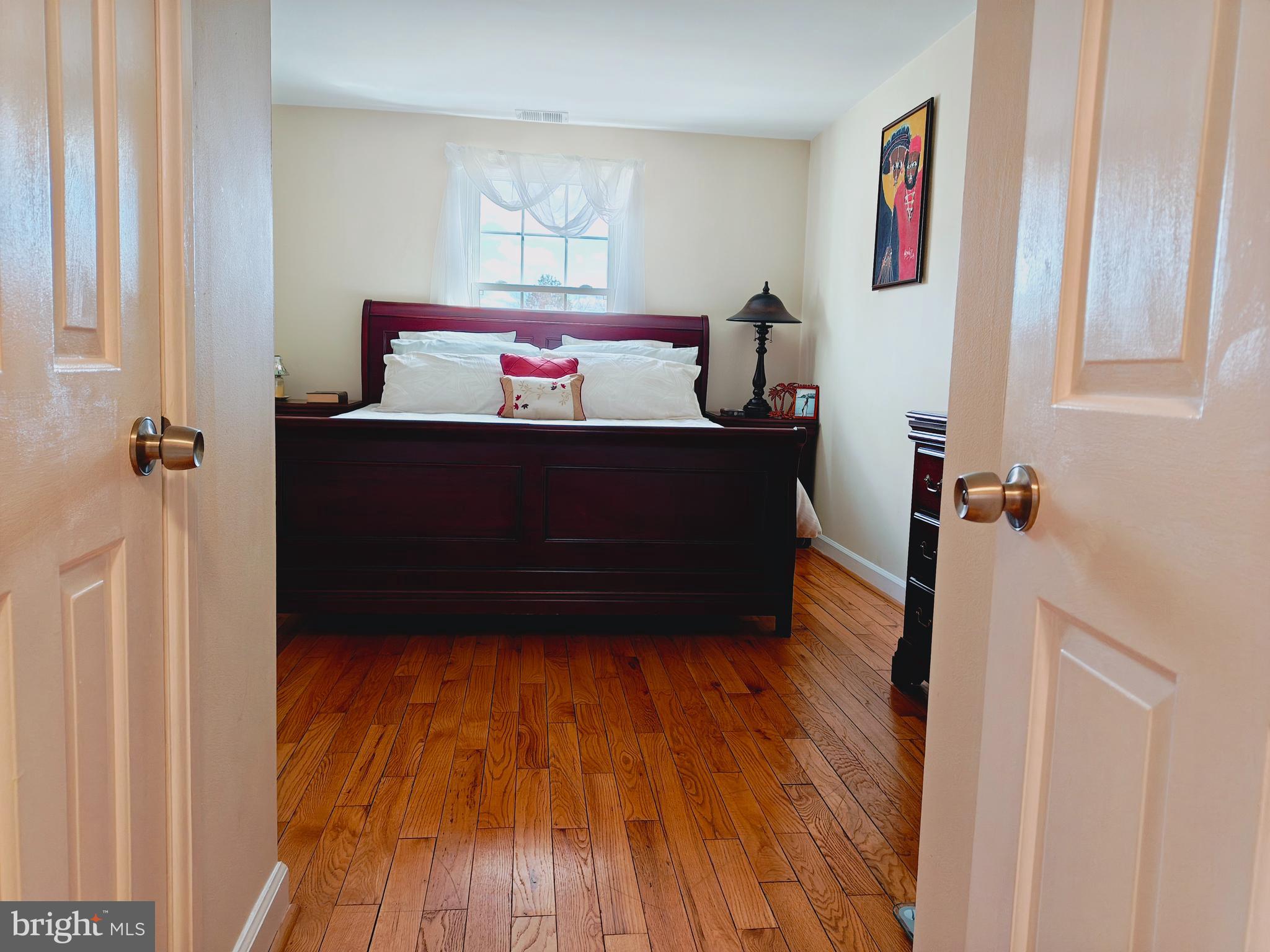 SHIRLINGTON - Residential