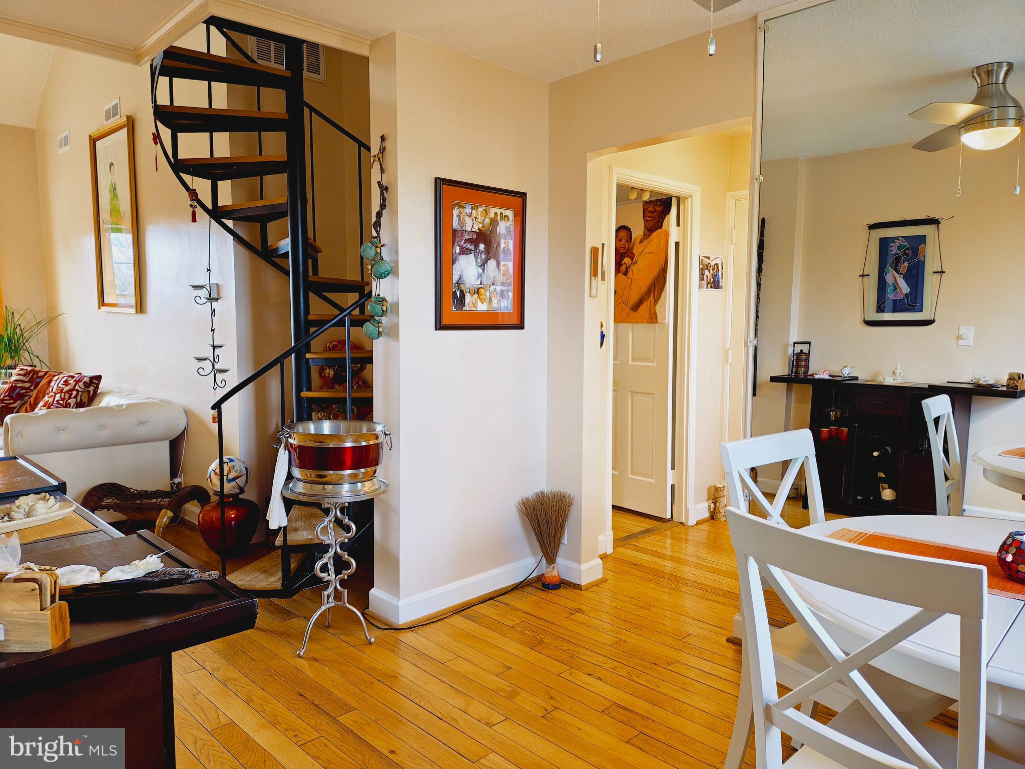 SHIRLINGTON - Residential