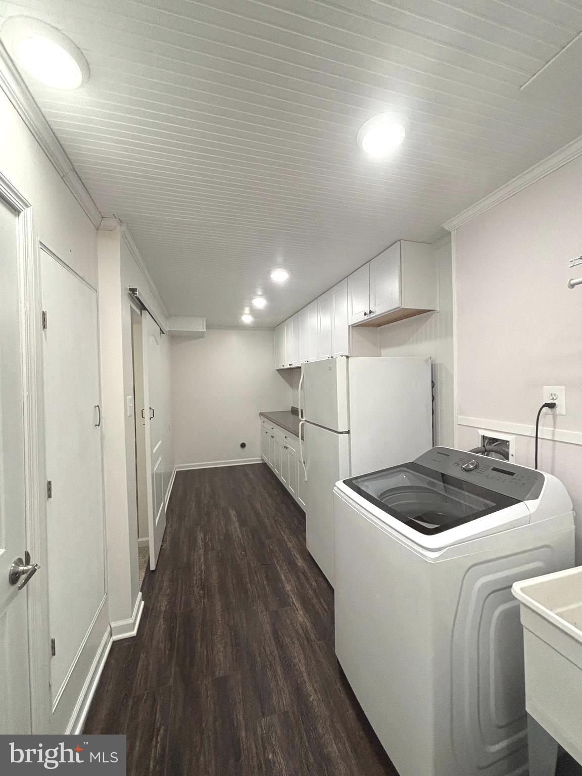 LAKE RIDGE - Residential