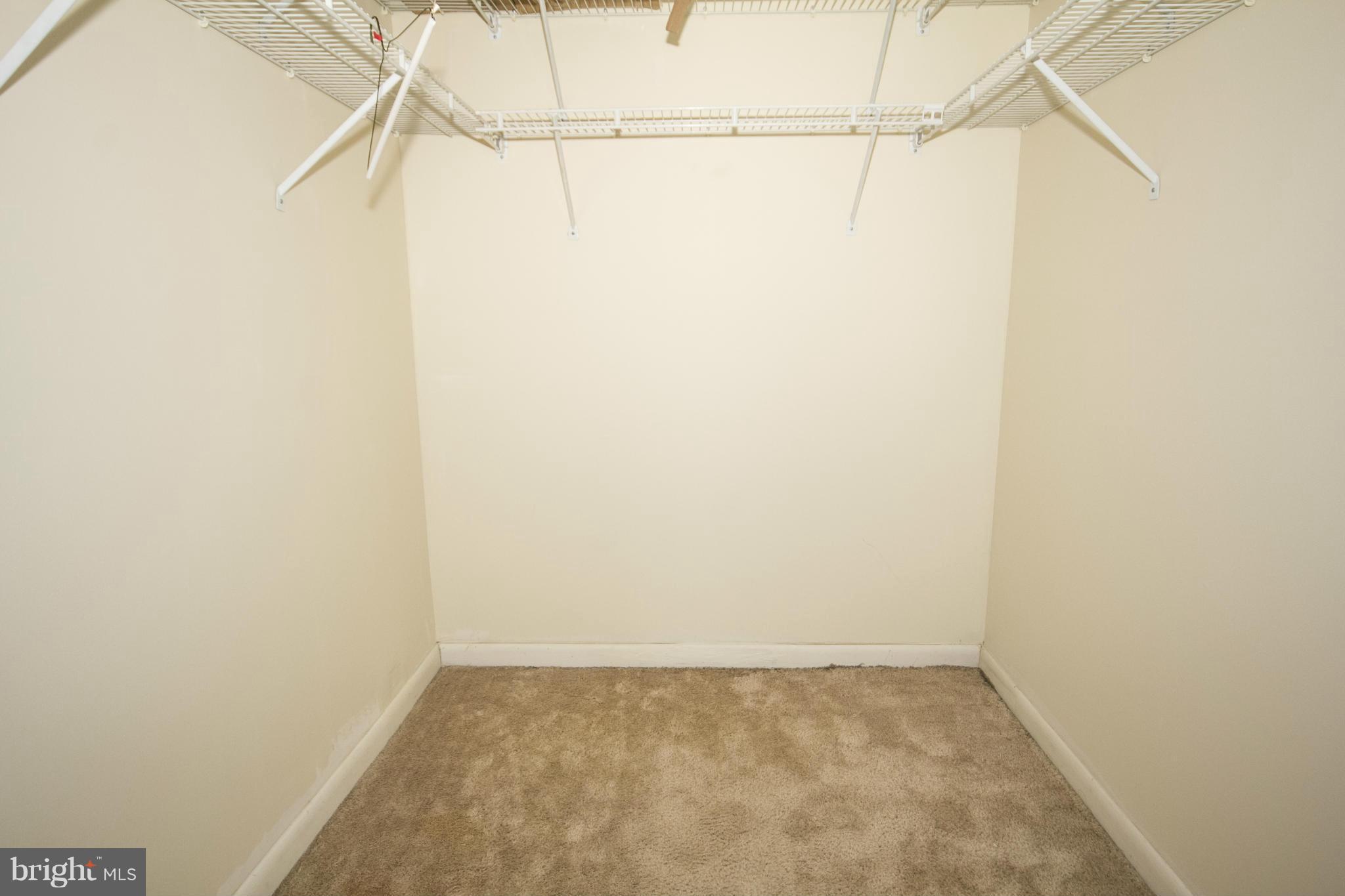 SATYR GREEN - Residential