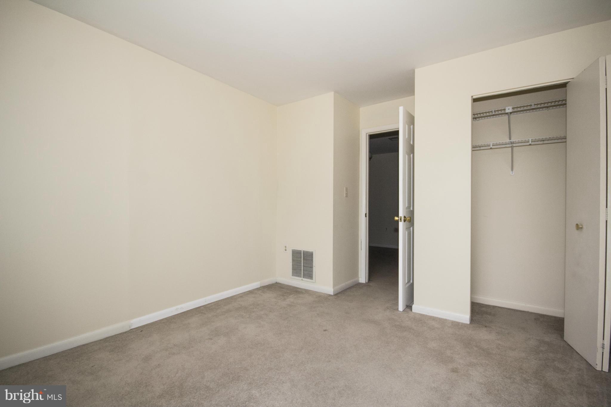 SATYR GREEN - Residential