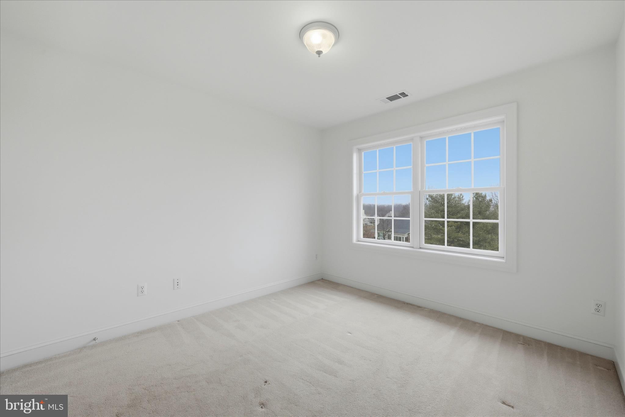 BATTLEFIELD ESTATES - Residential