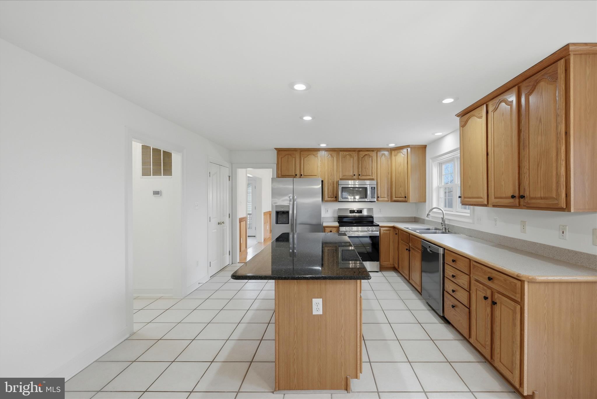 BATTLEFIELD ESTATES - Residential