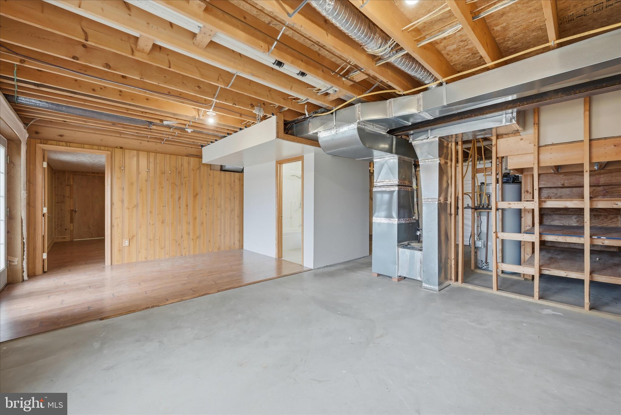 BATTLEFIELD ESTATES - Residential