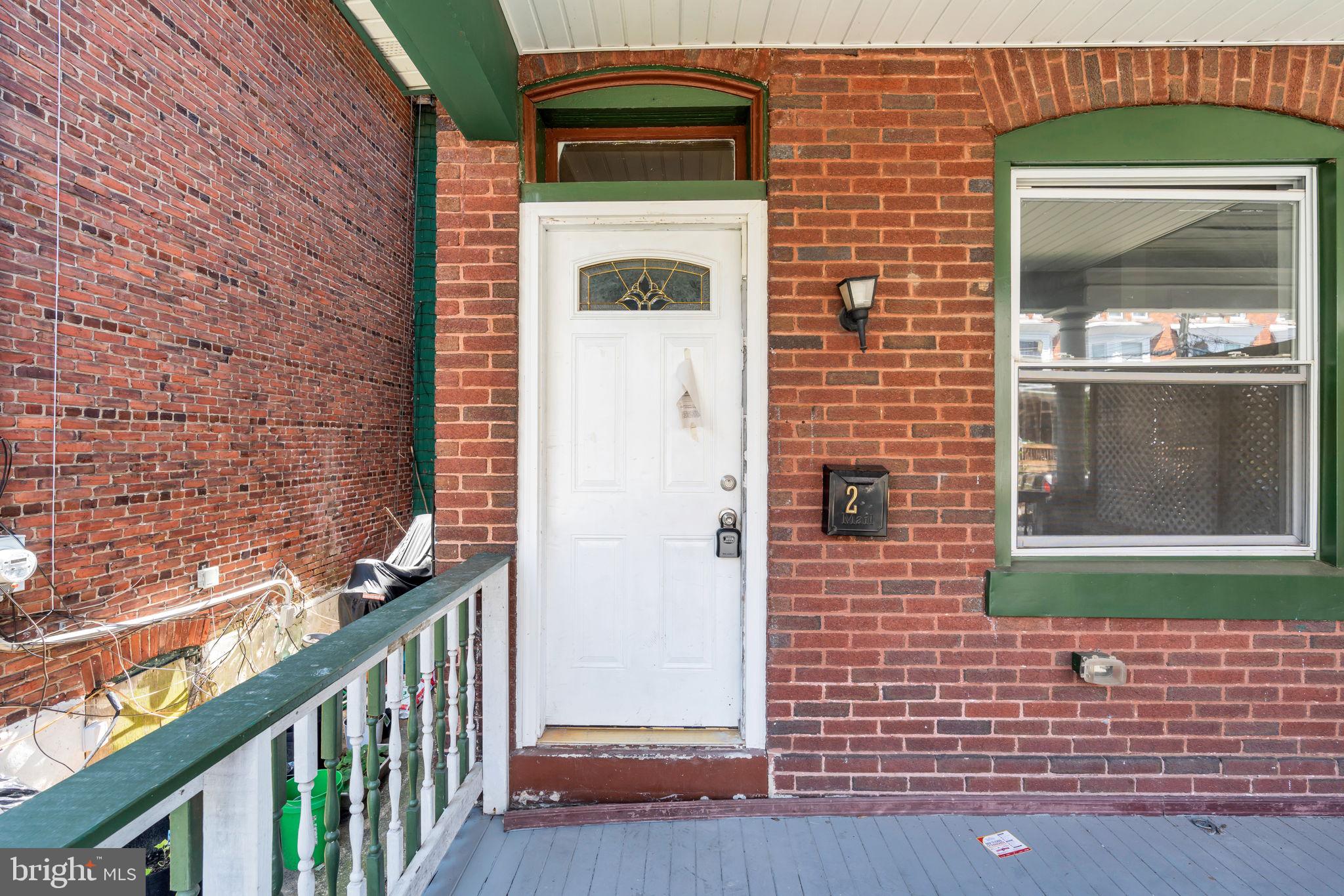 26 COLONIAL AVENUE