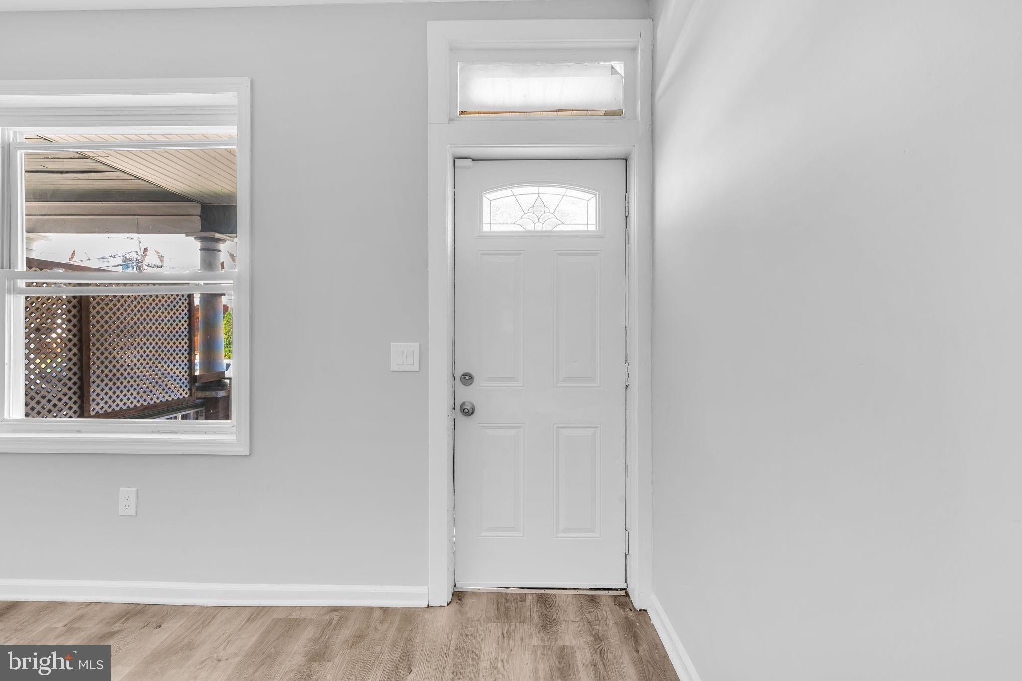 26 COLONIAL AVENUE