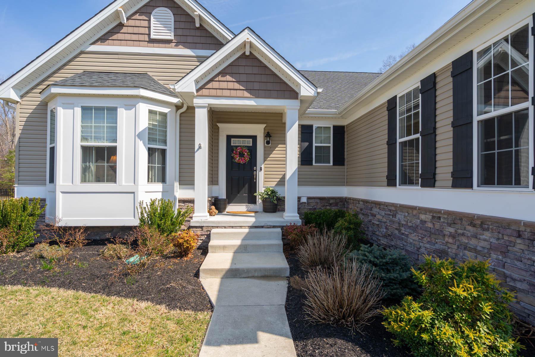 25943 COUNTRY MEADOWS DRIVE