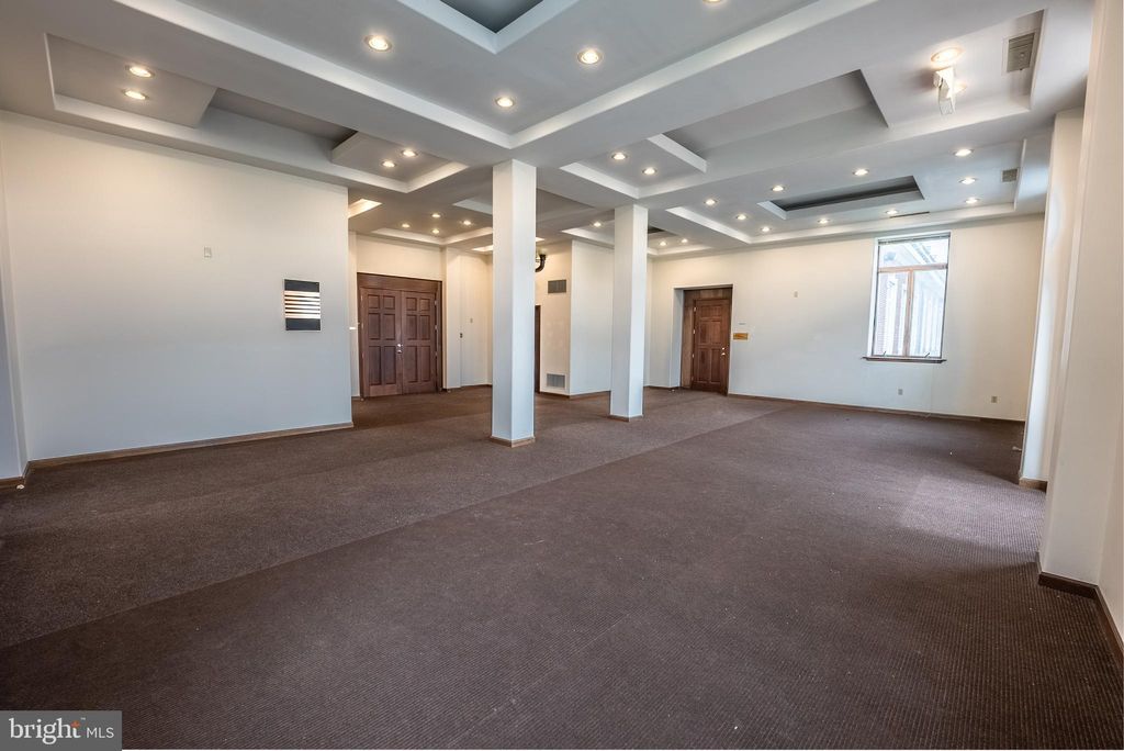 Photo of 2708 Commerce Way #401, PHILADELPHIA, PA 19154 (MLS # PAPH2549306)