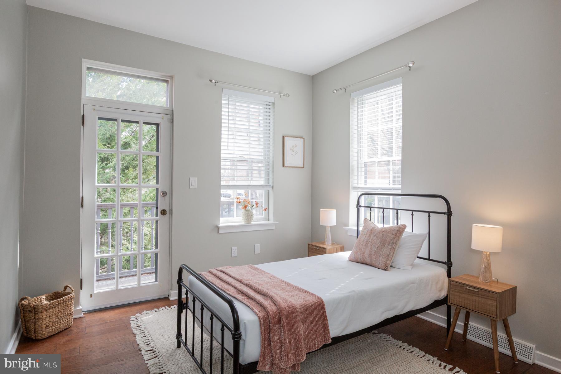 OLD TOWN LANCASTER - Residential