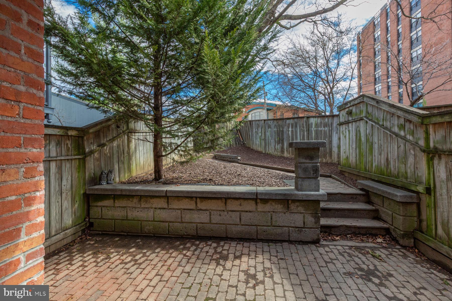 OLD TOWN LANCASTER - Residential