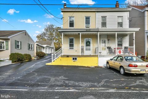 40 W ADAMSDALE ROAD SCHUYLKILL HAVEN PA 17972