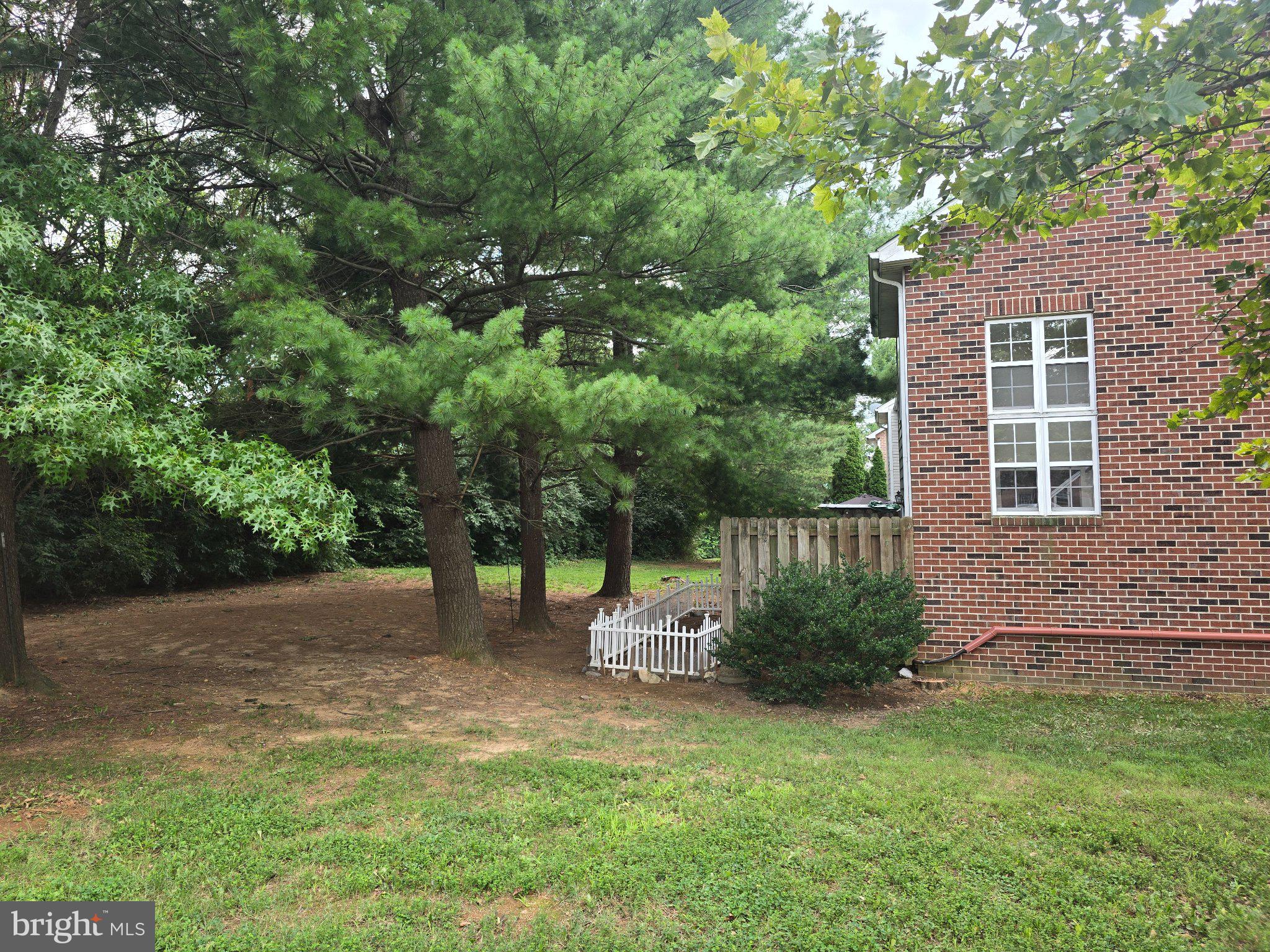 2640 LIMESTONE COURT
