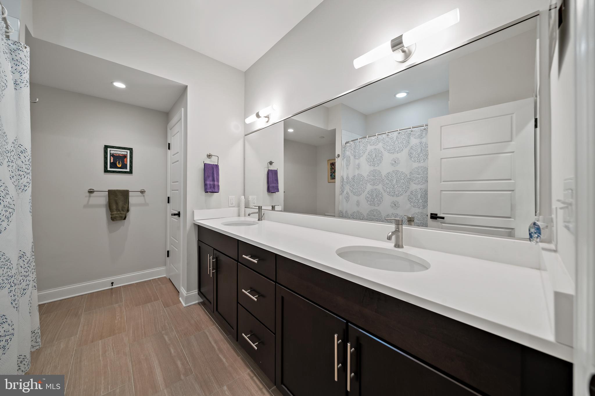 MANAYUNK - Residential Lease