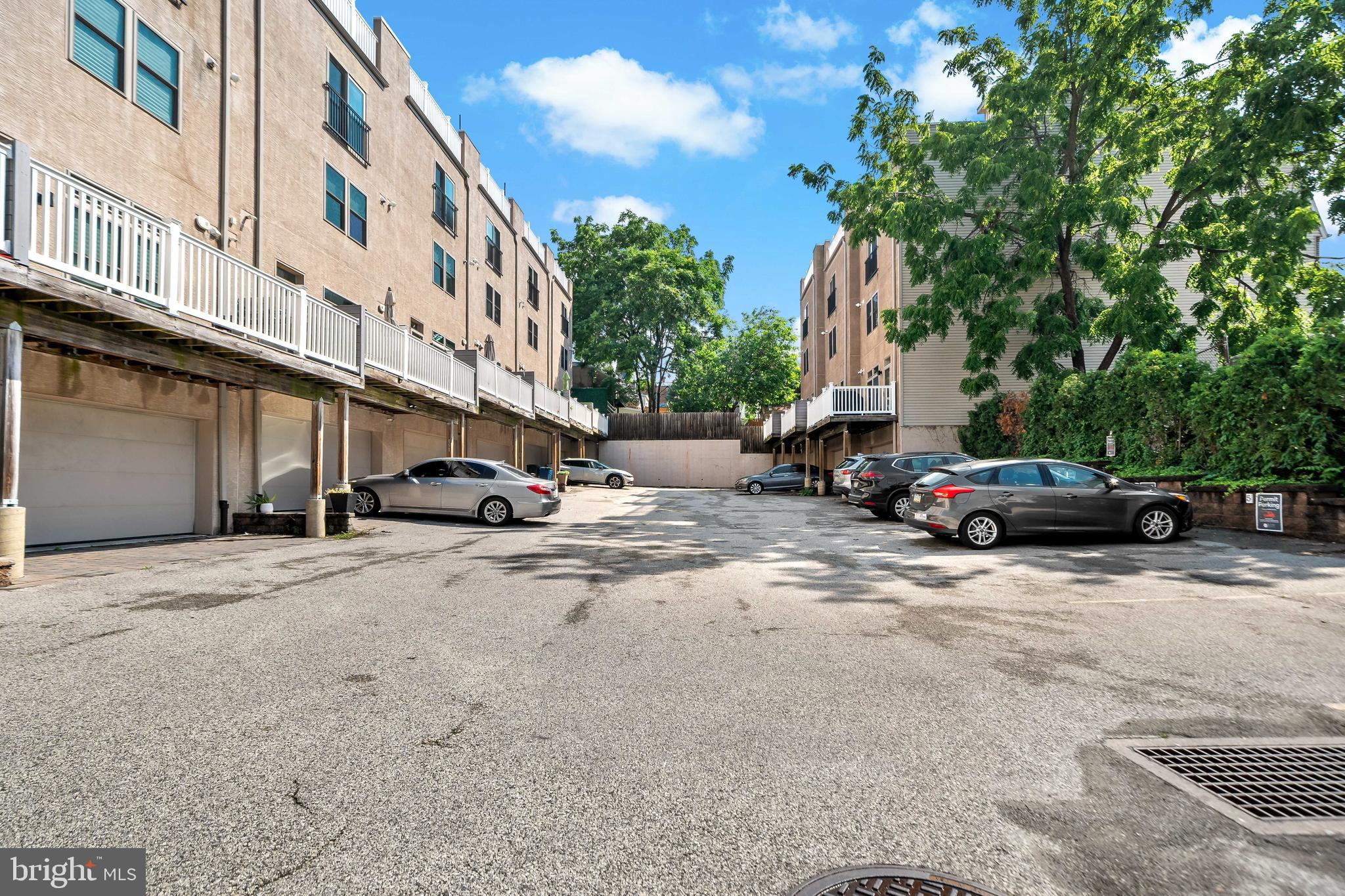 MANAYUNK - Residential Lease