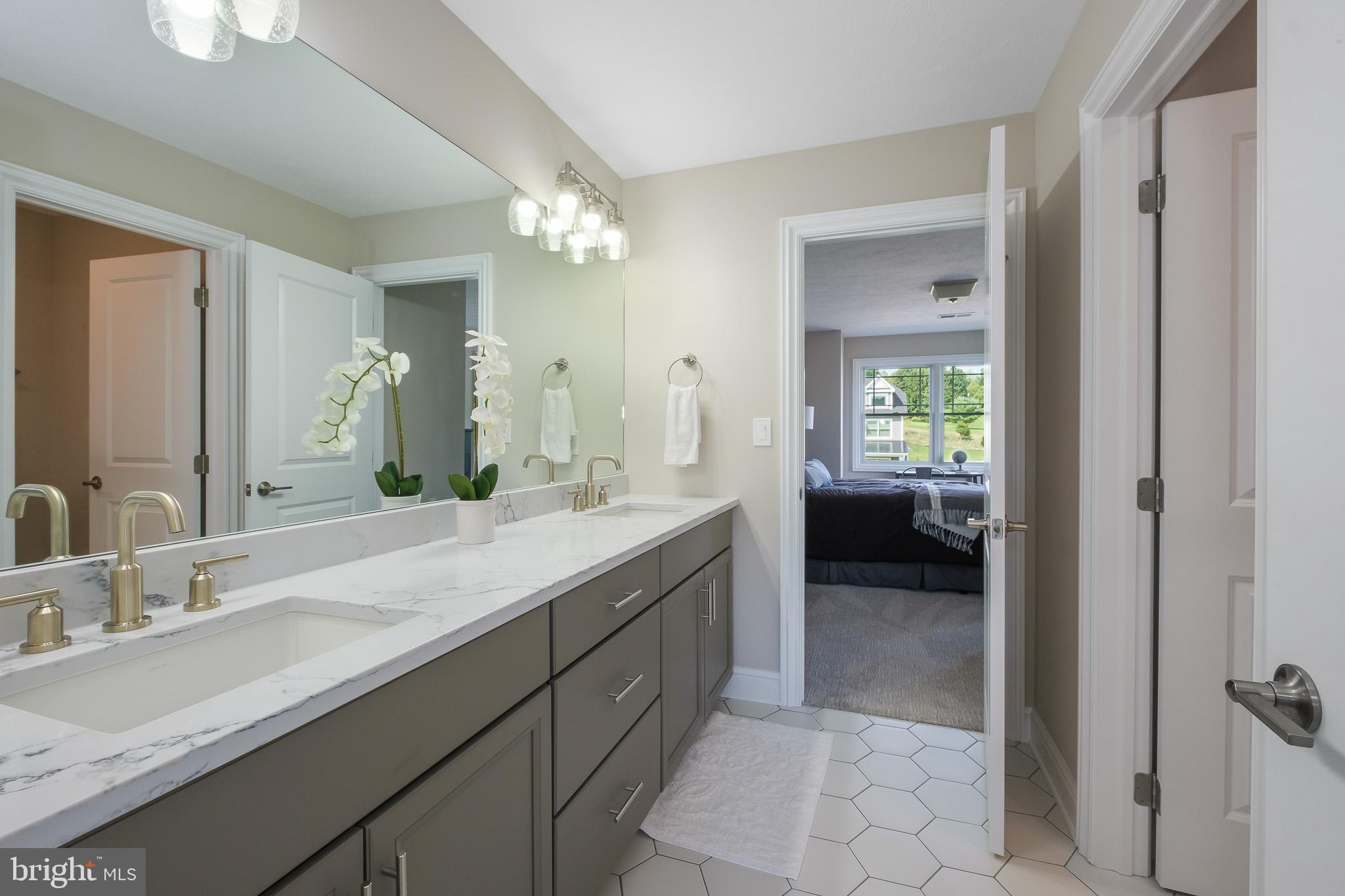 OAKWOOD - Residential