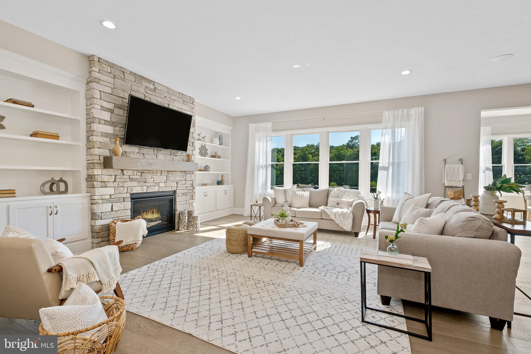 OAKWOOD - Residential