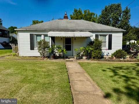 Homes For Sale - 506 Lee Drive<br/> CATONSVILLE, MD 21228