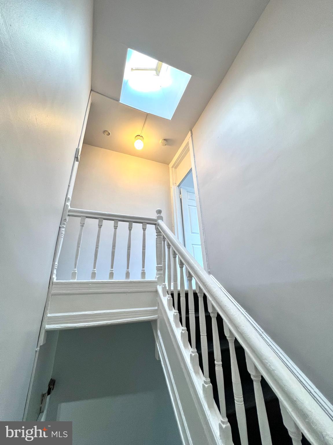 SANDTOWN-WINCHESTER - Residential Lease