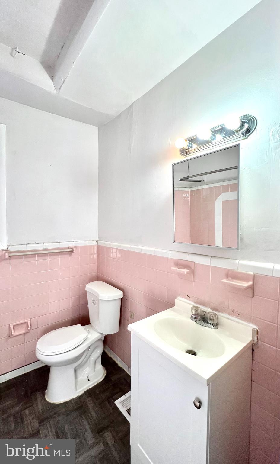 SANDTOWN-WINCHESTER - Residential Lease
