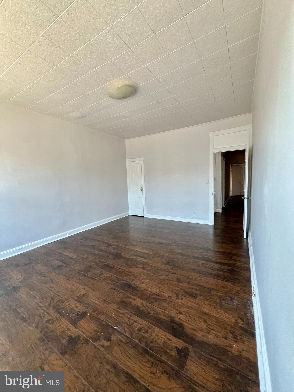 SANDTOWN-WINCHESTER - Residential Lease