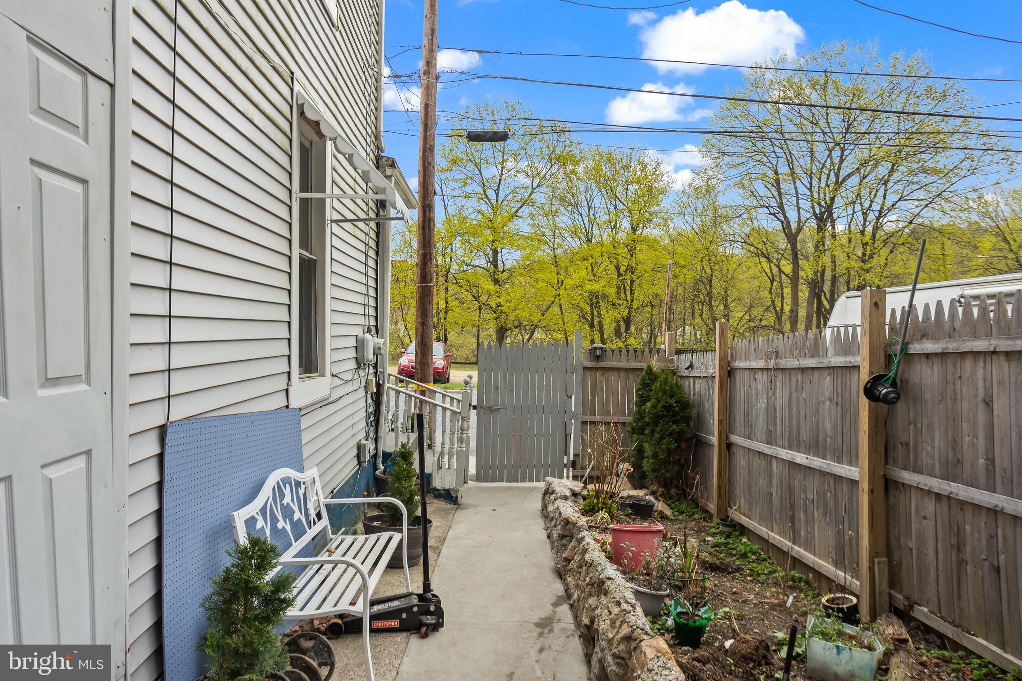 PALO ALTO - Residential