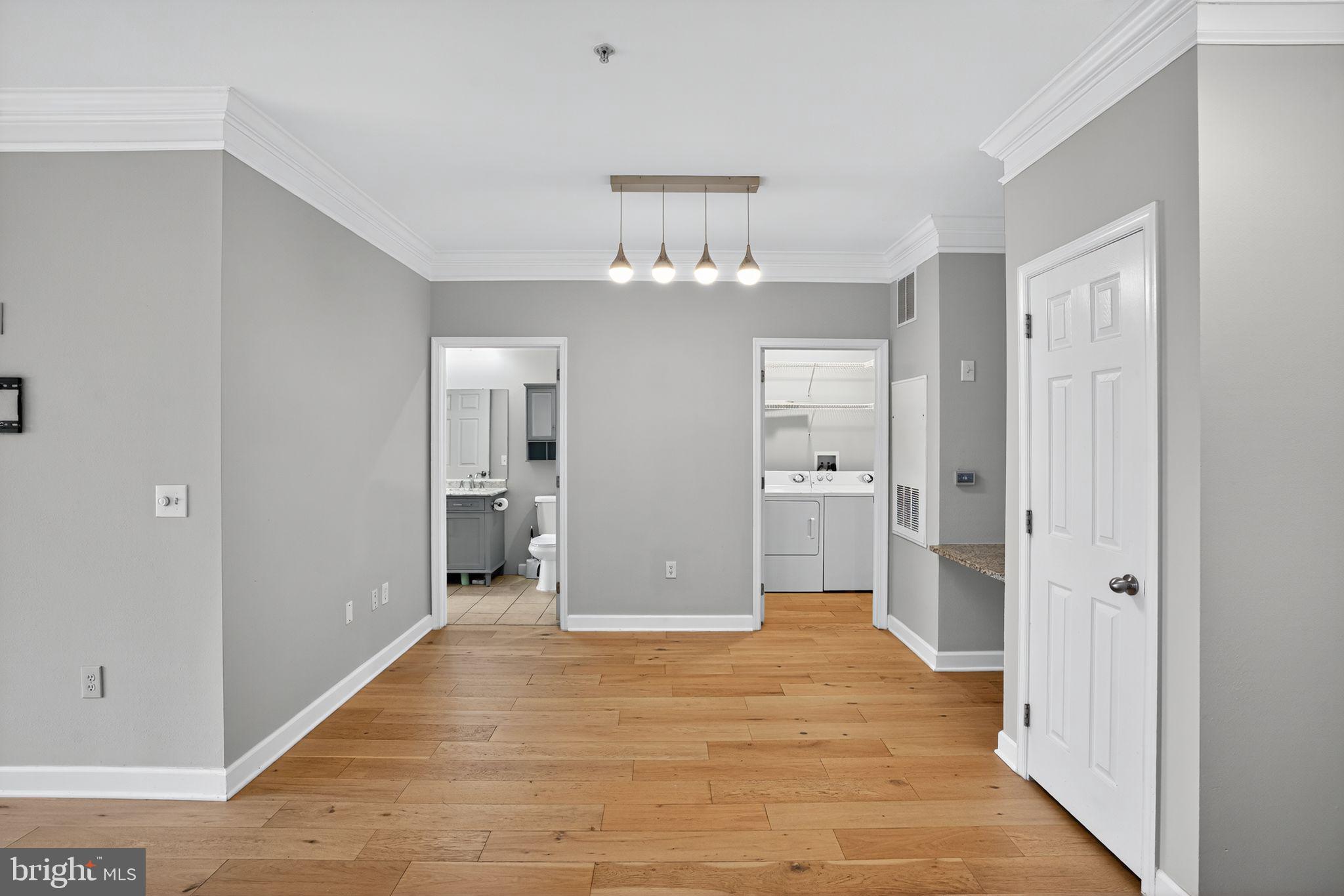 FITZ AT ROCKVILLE TOWN C - Residential