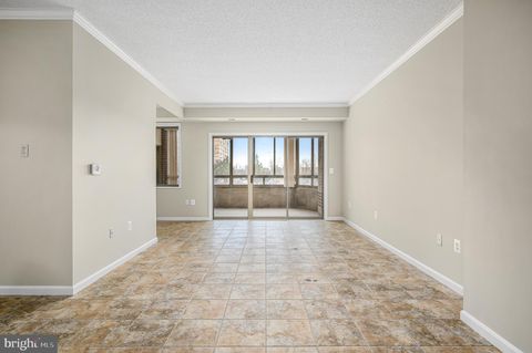 19375 CYPRESS RIDGE TERRACE 114 LEESBURG VA 20176