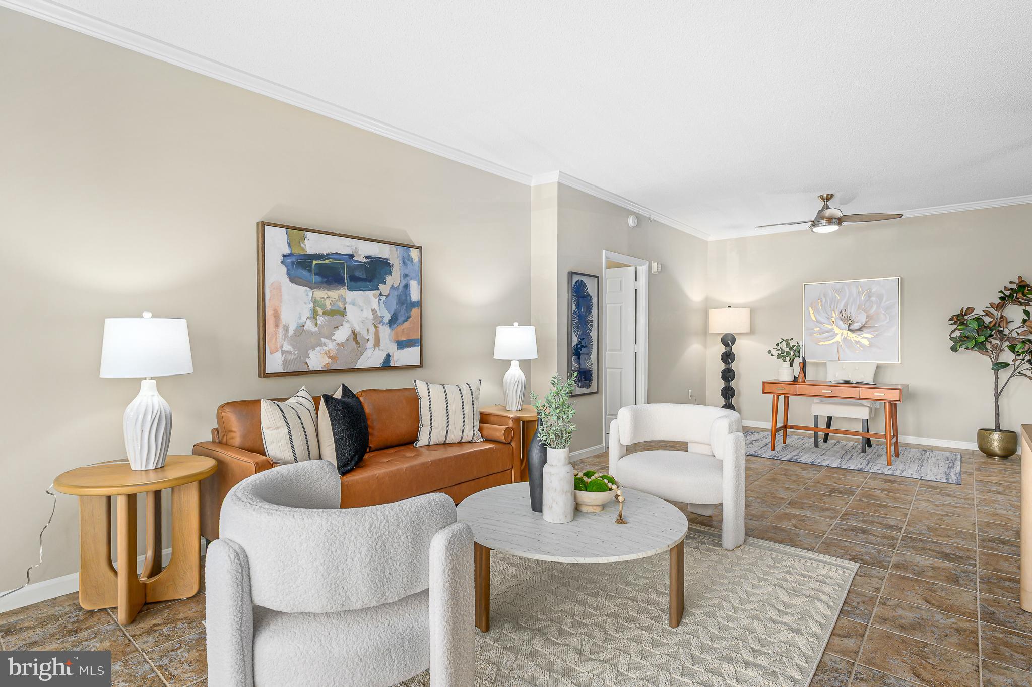 LANSDOWNE WOODS - Residential