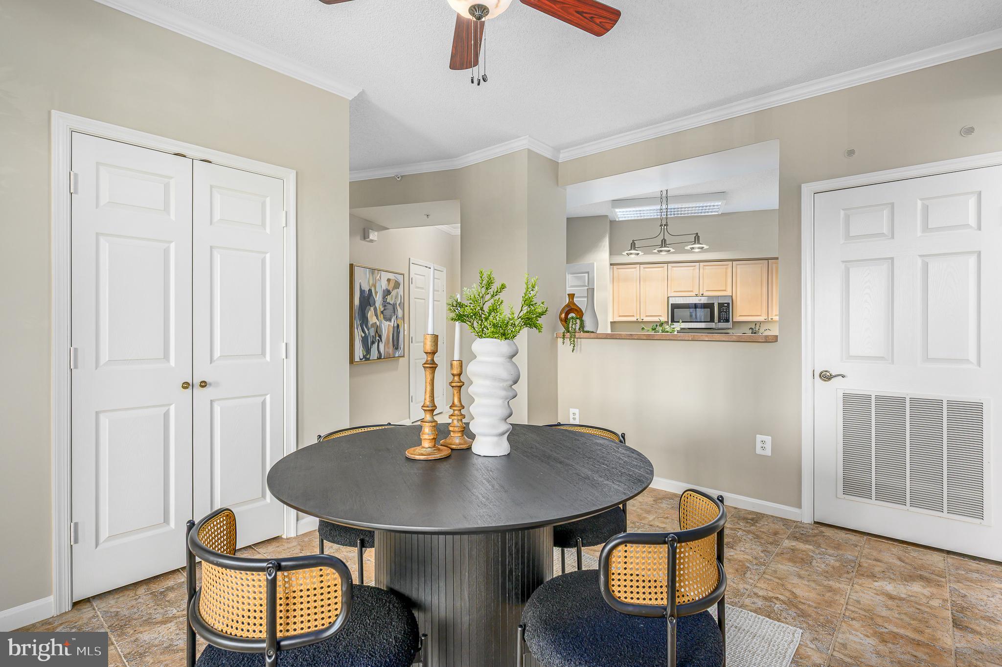 LANSDOWNE WOODS - Residential