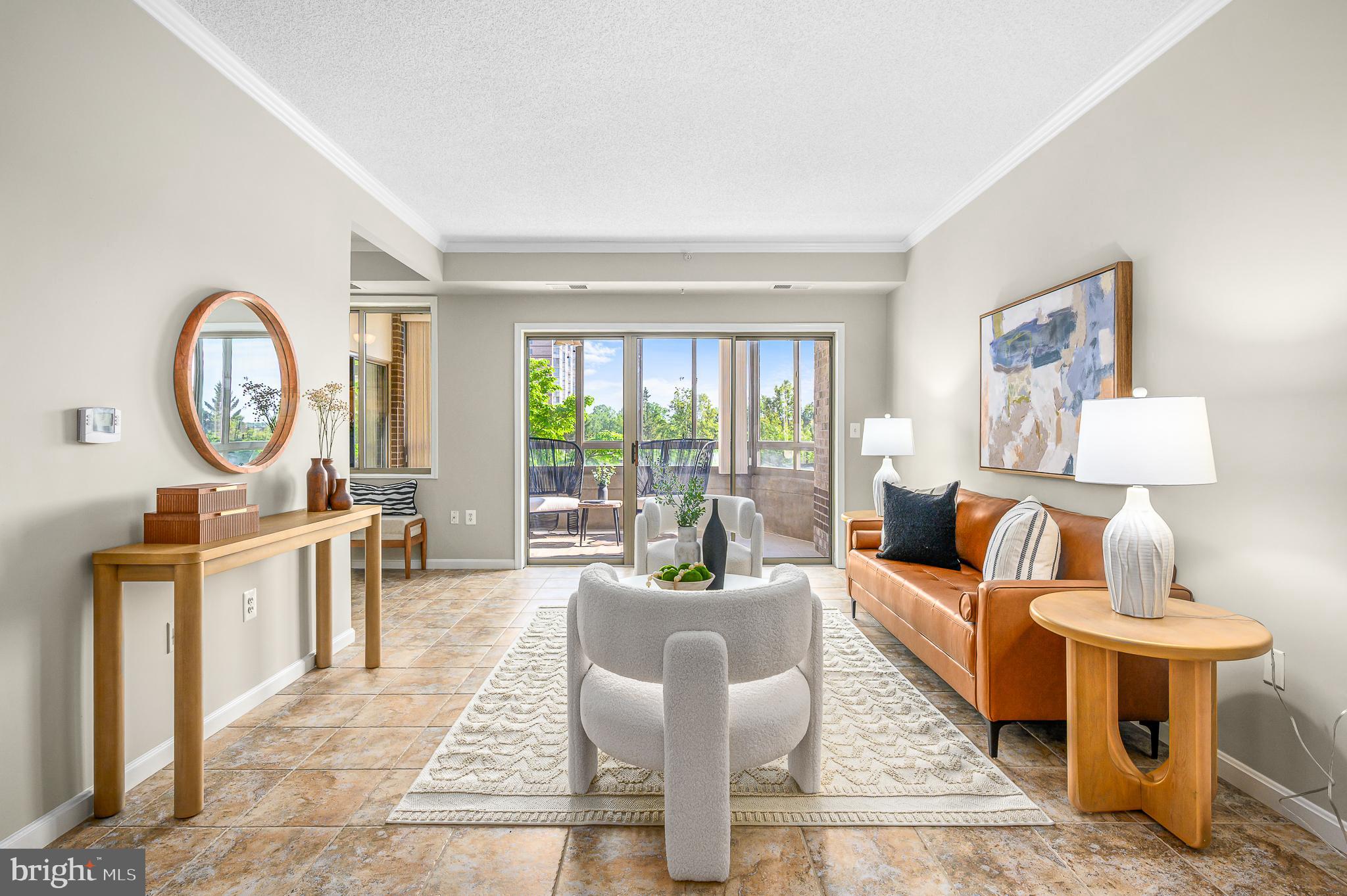 LANSDOWNE WOODS - Residential