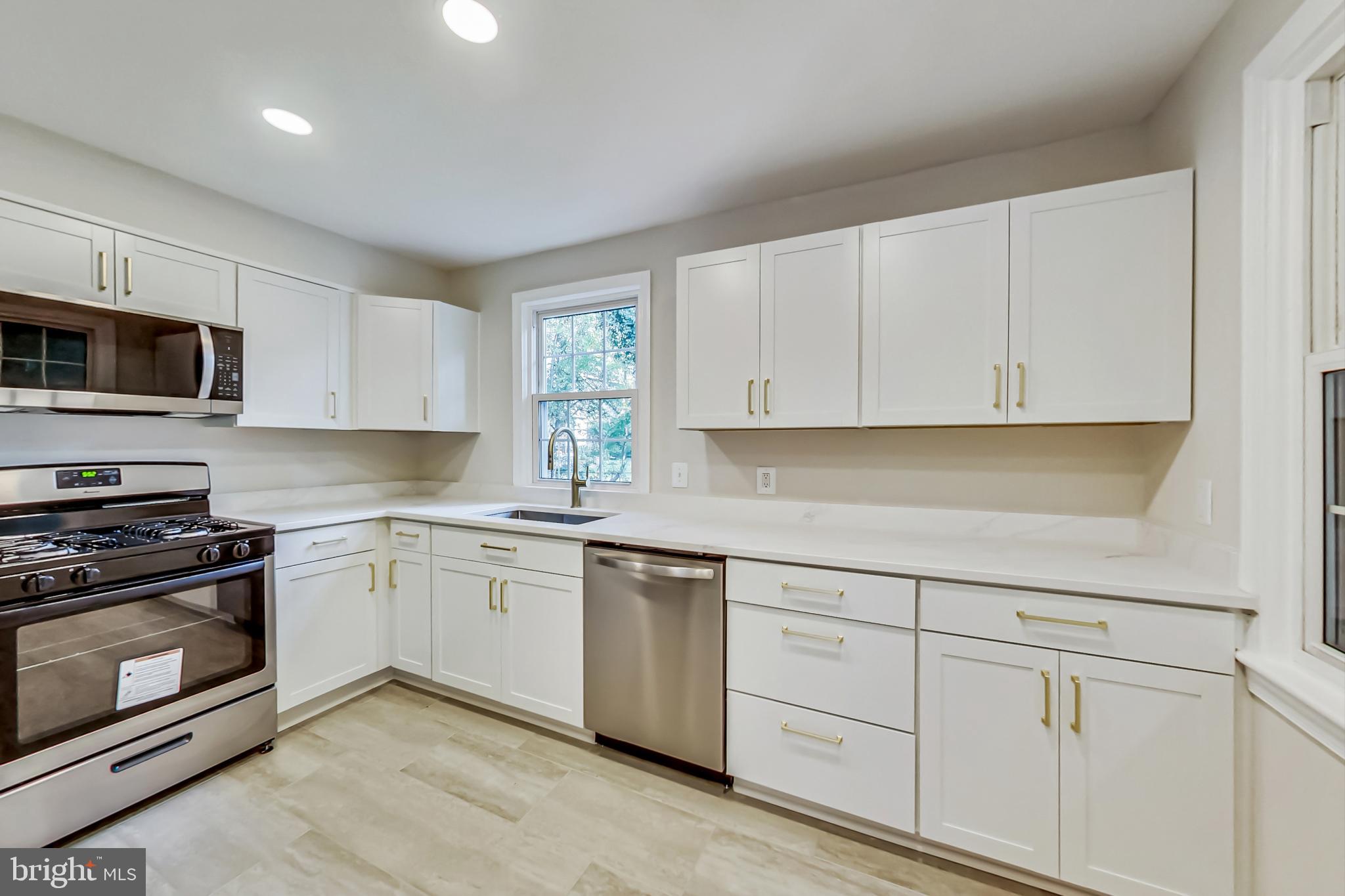 WEST HYATTSVILLE - Residential