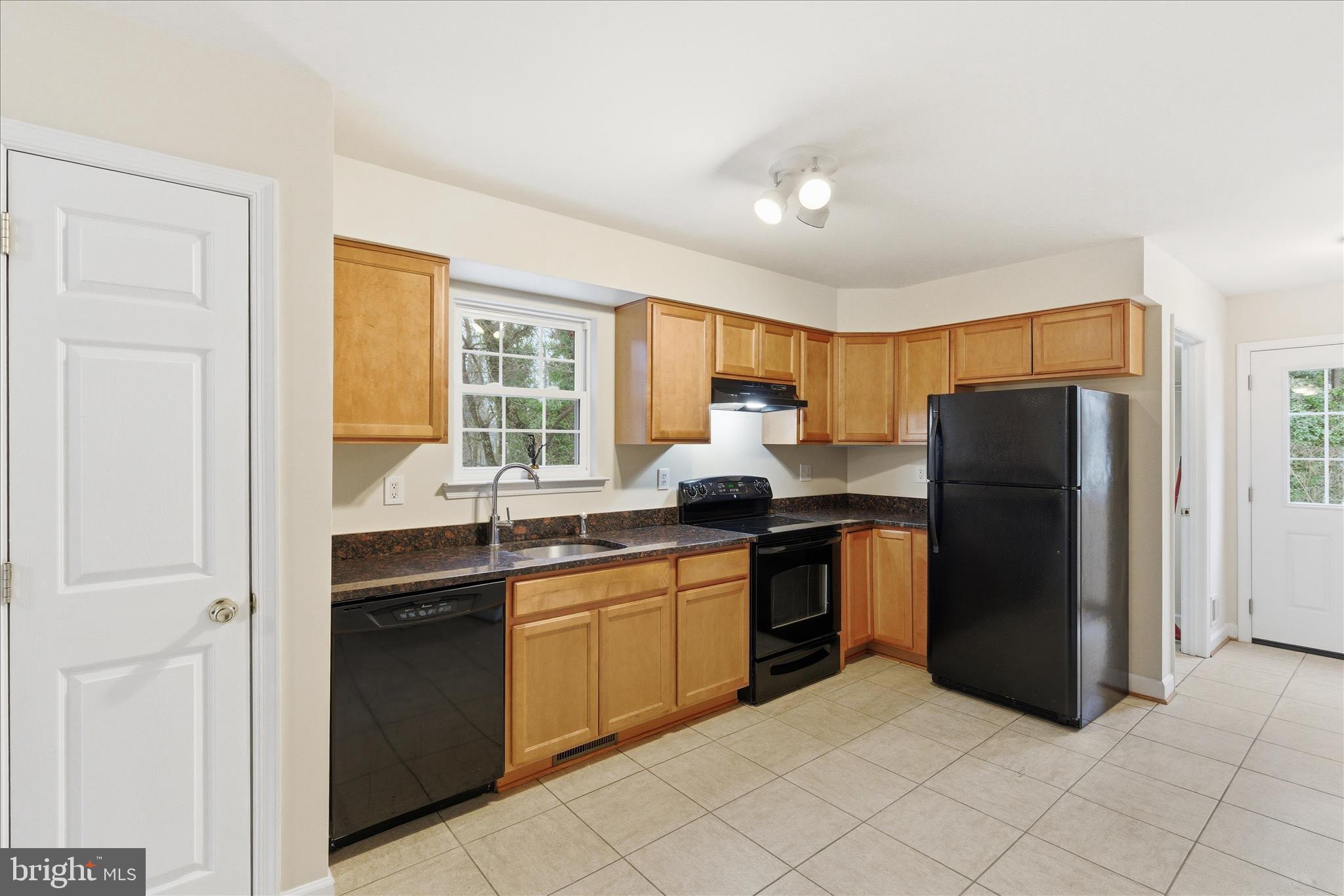 SUMMER CITY - Residential