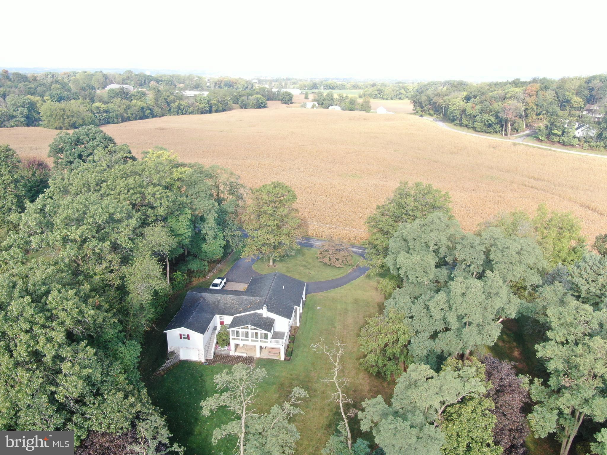 1910 SPRINGVIEW DRIVE