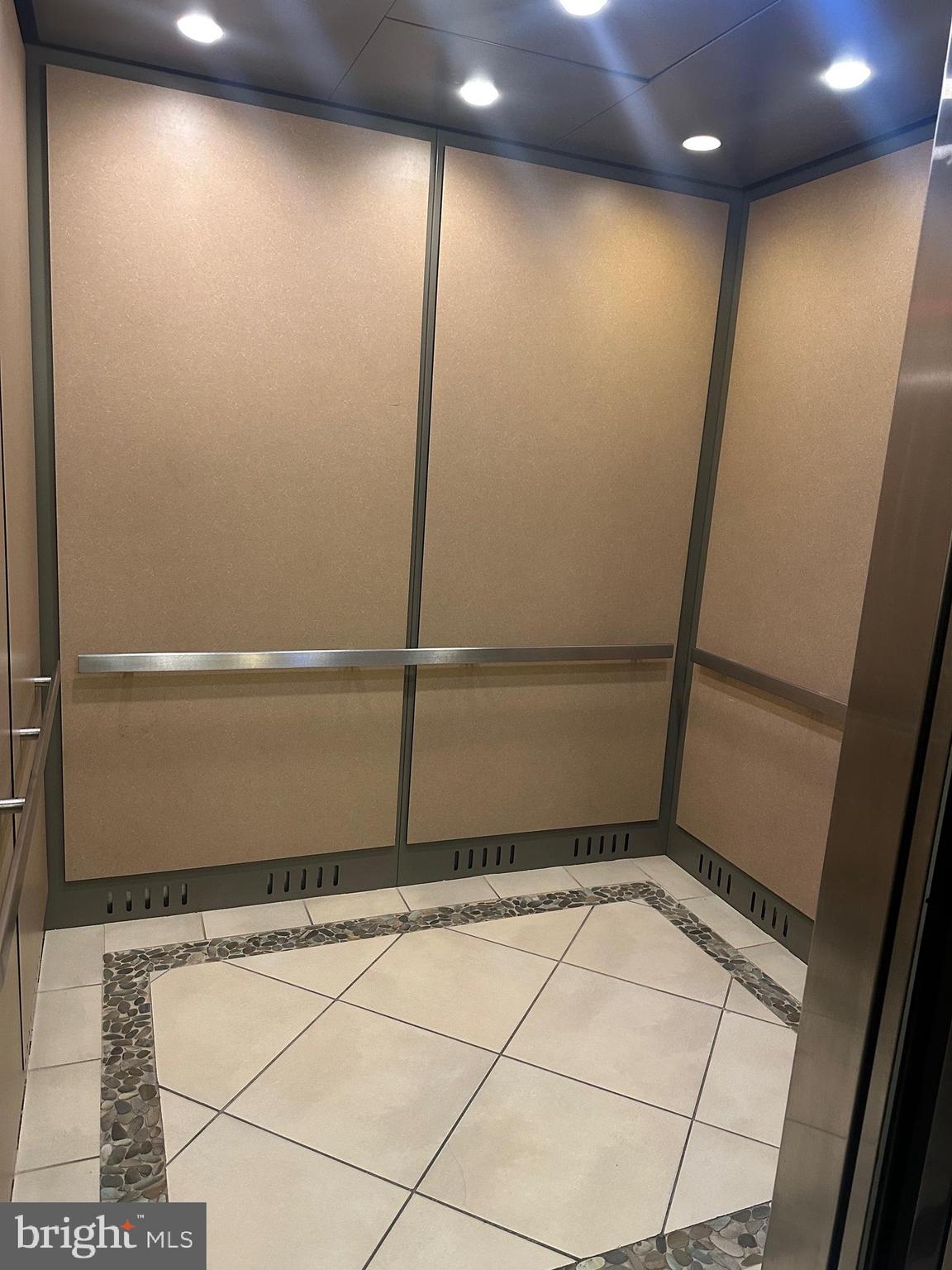 GATHERINGS AT FOREST GLEN - Residential