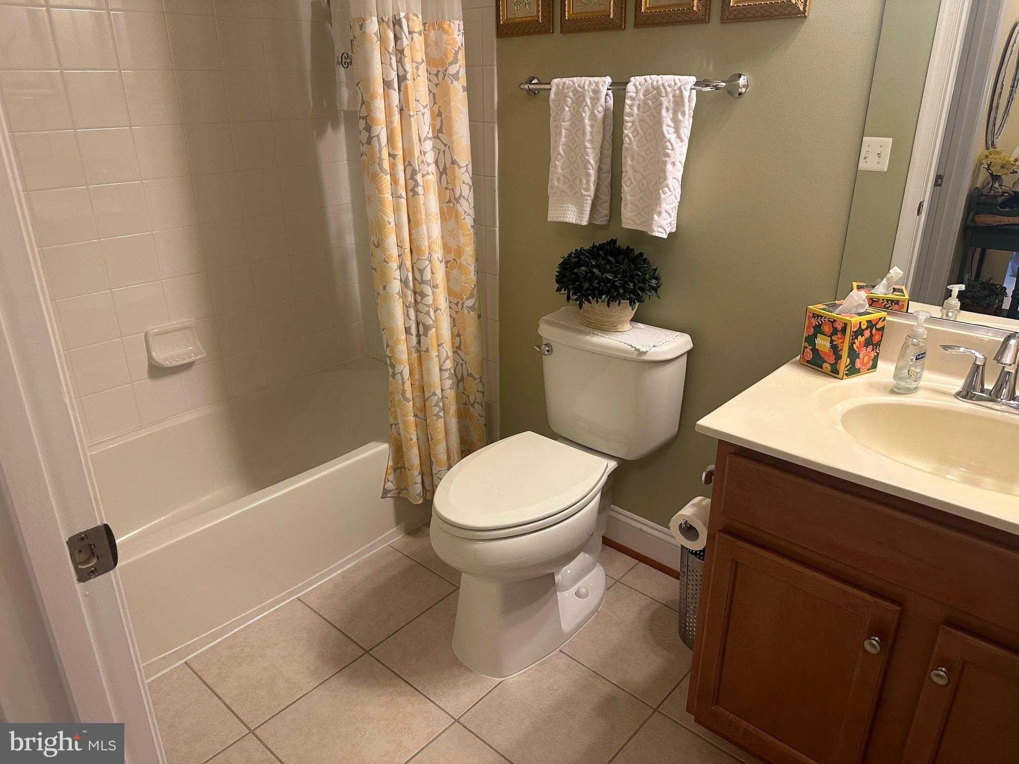 GATHERINGS AT FOREST GLEN - Residential