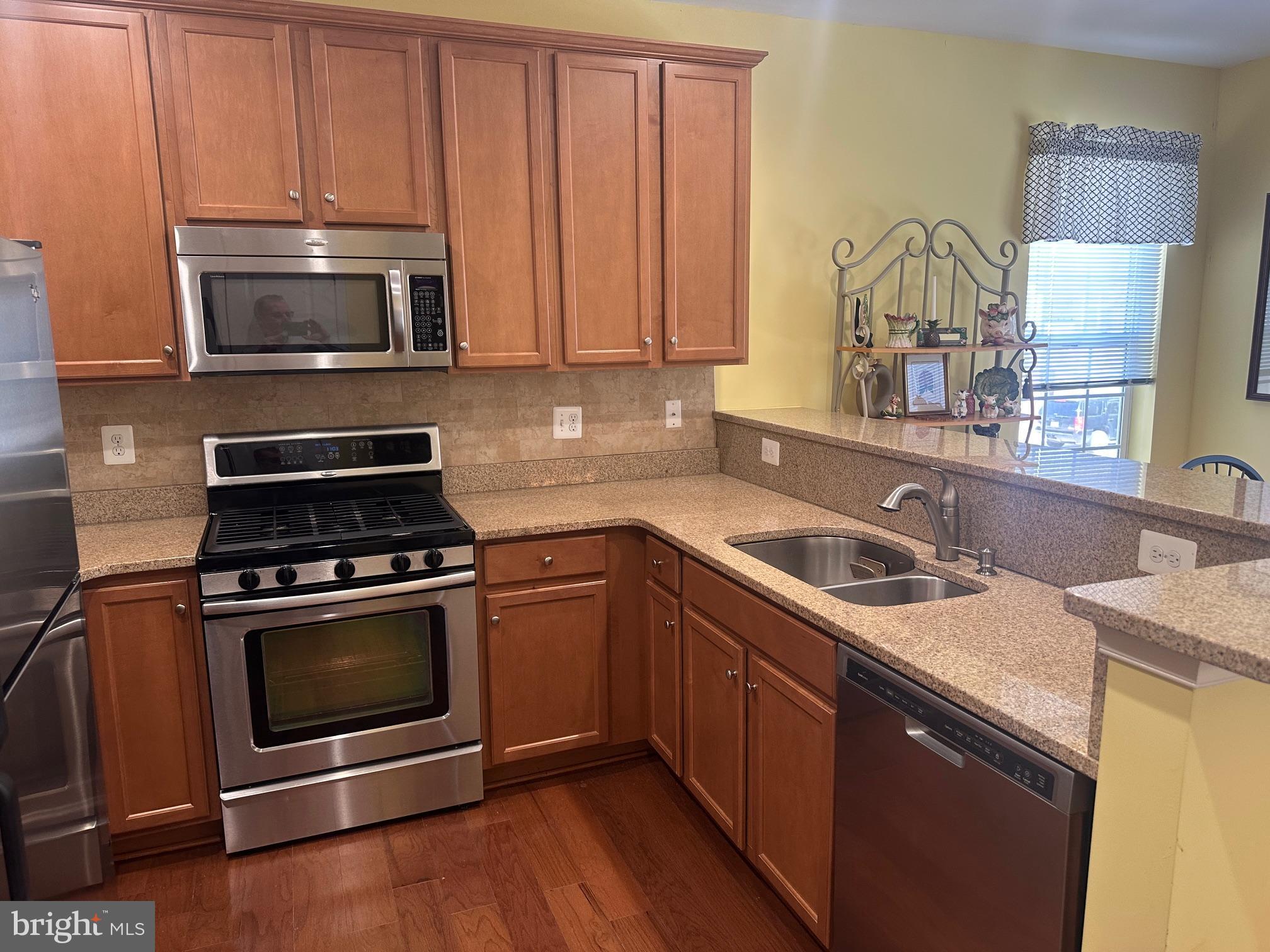 GATHERINGS AT FOREST GLEN - Residential