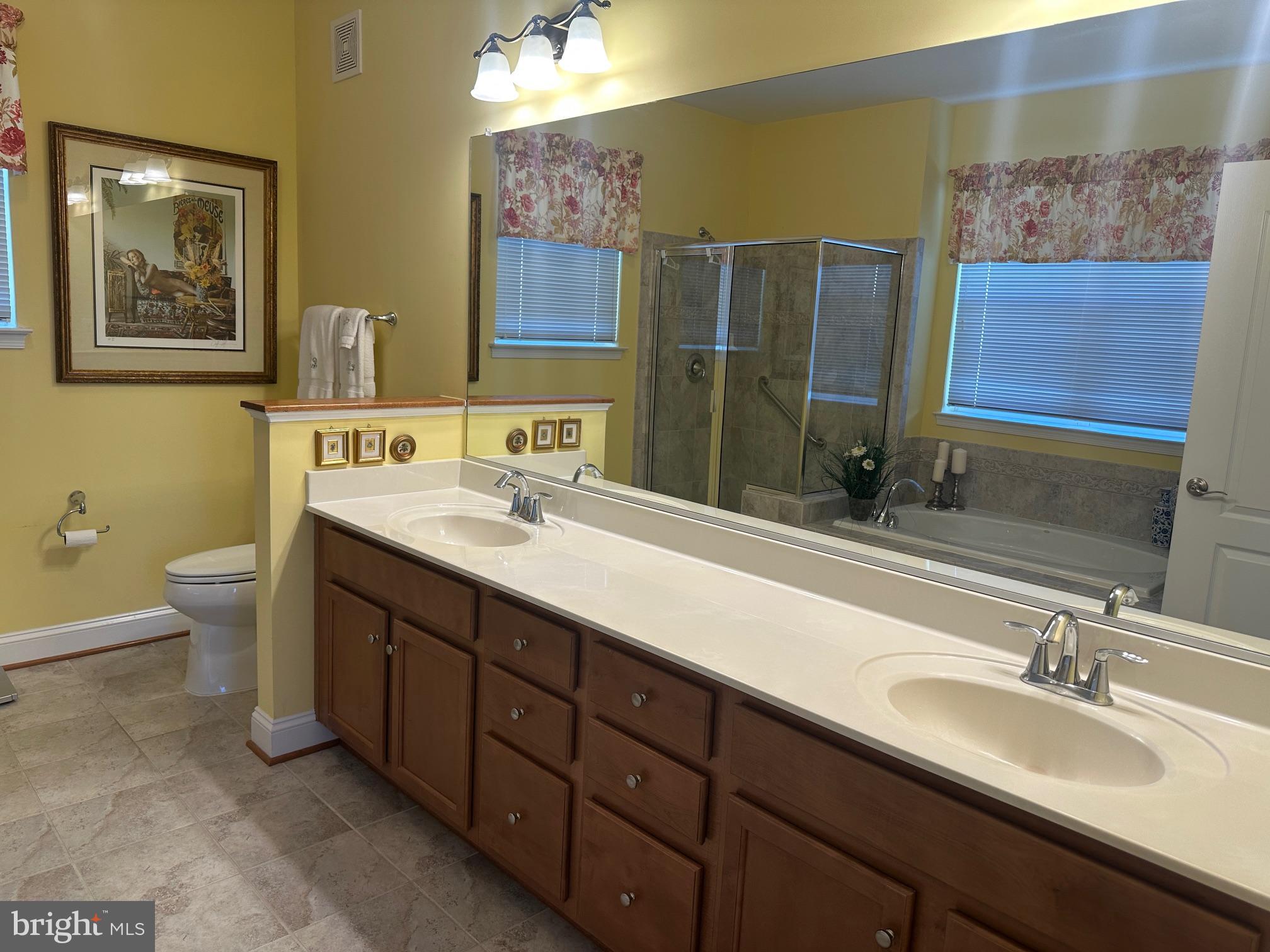 GATHERINGS AT FOREST GLEN - Residential