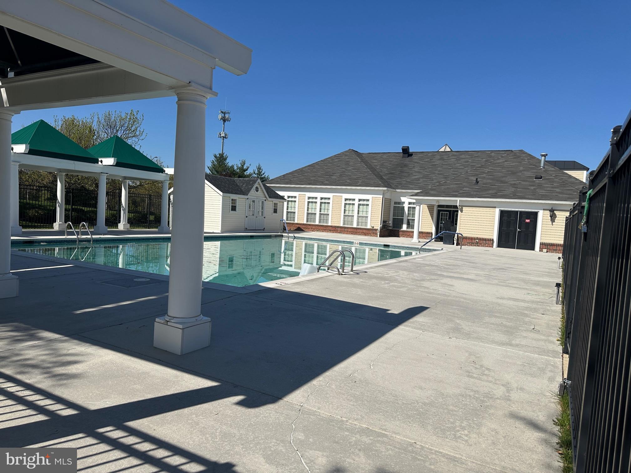 GATHERINGS AT FOREST GLEN - Residential